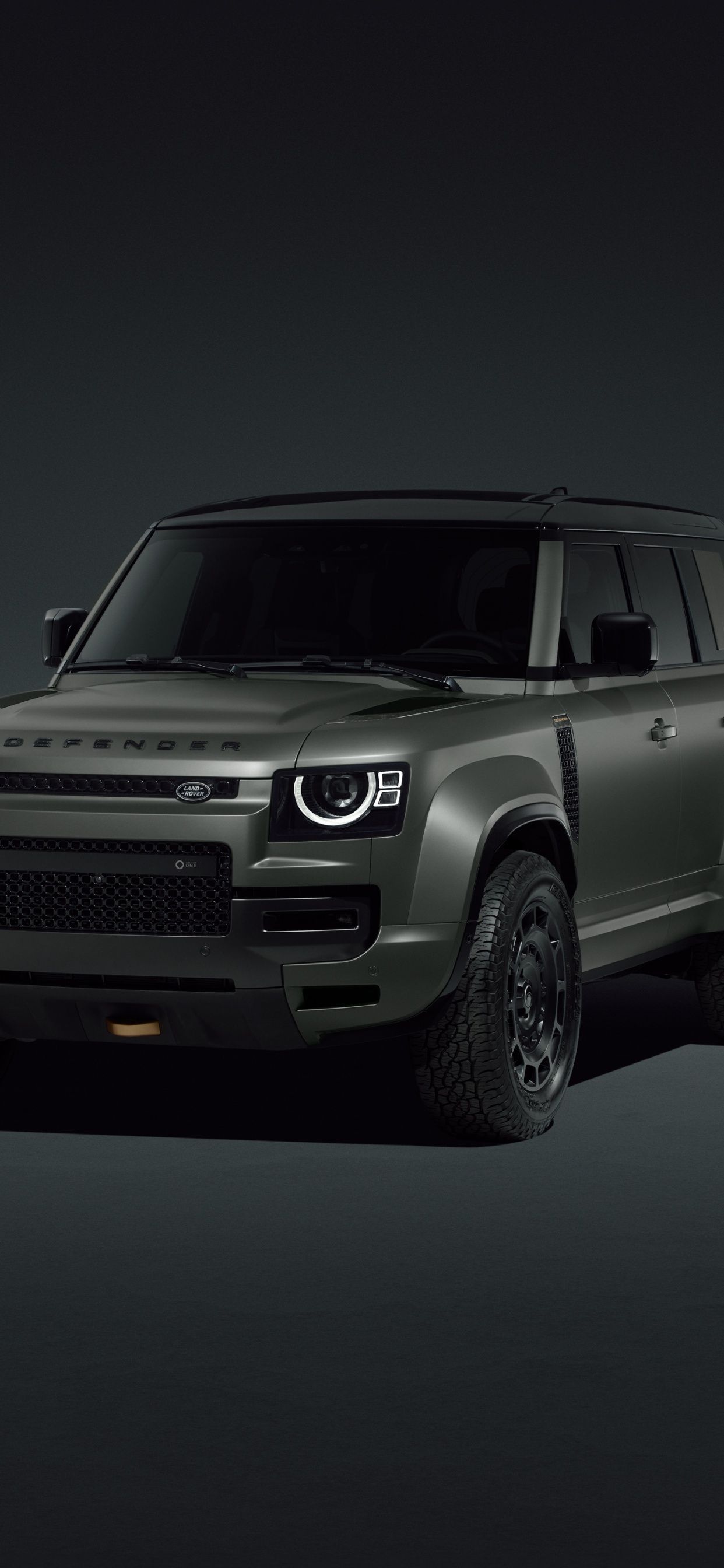 1242x2688 Land Rover Defender OCTA Edition One 4K Wallpaper