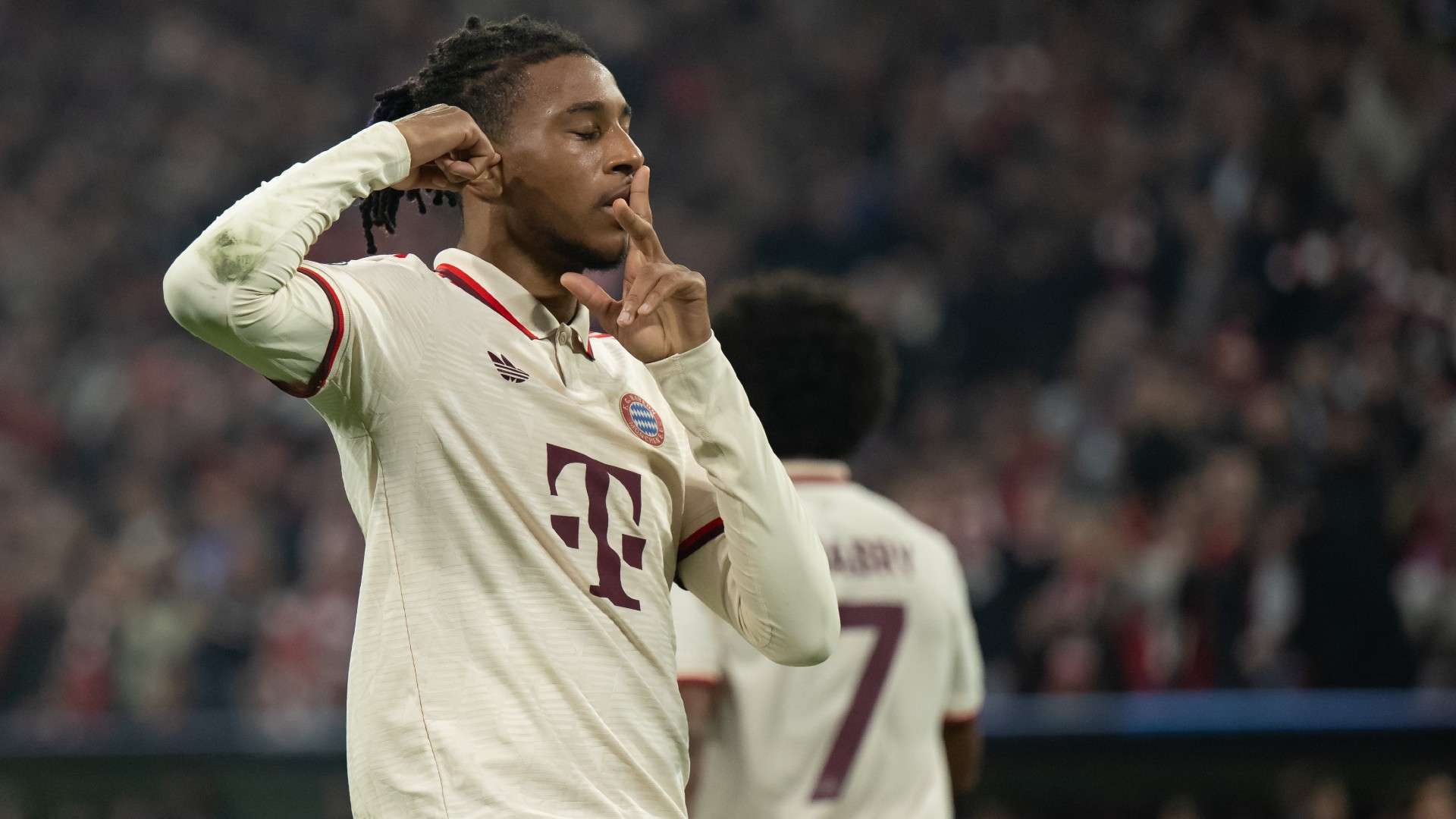 1920x1080 Middle Finger To Opposing Fans? Bayern Munich Star Stirs Up Controversy In DFB Pokal Match Against Mainz