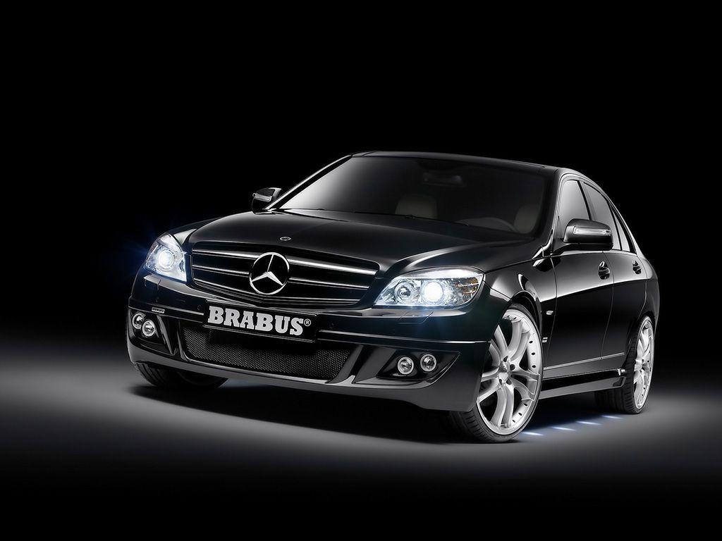 1024x768 Brabus Mercedes Benz C Class Angle Tilt