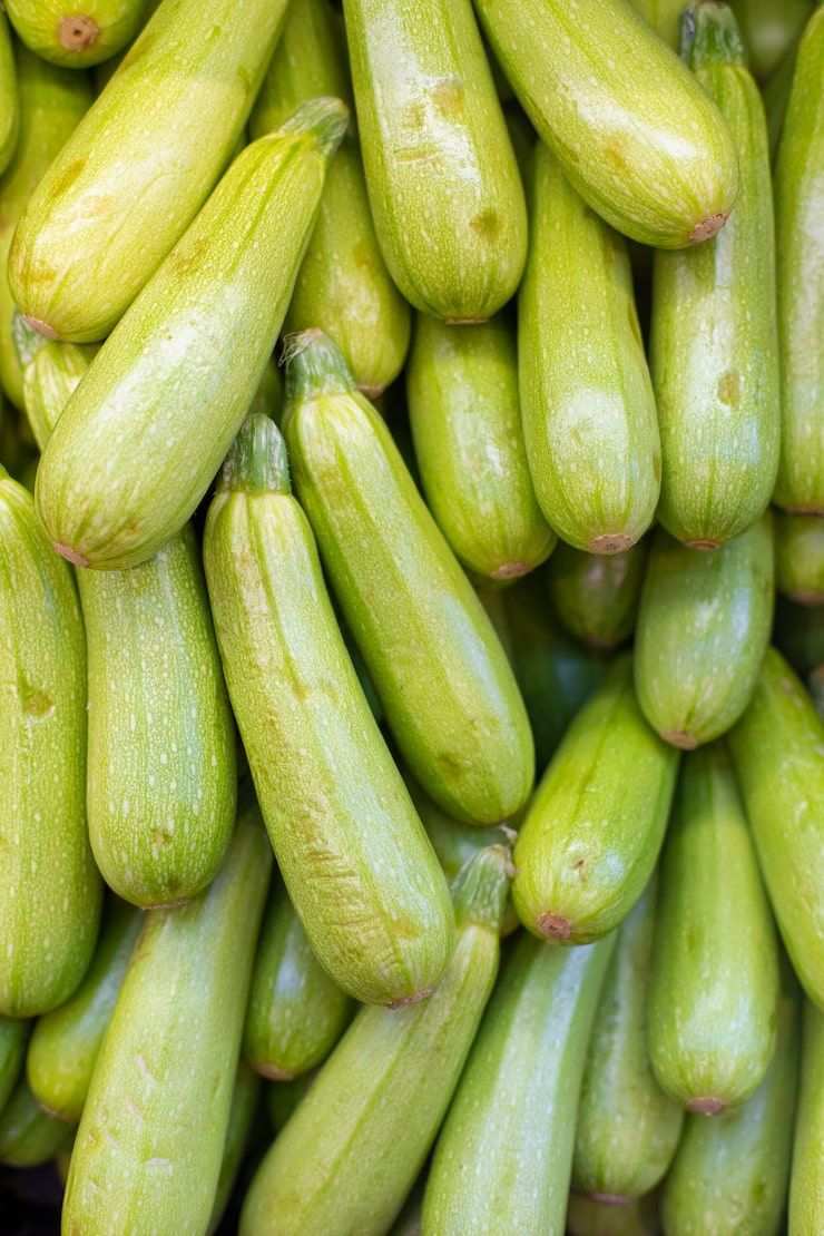740x1110 Colorful zucchini Image