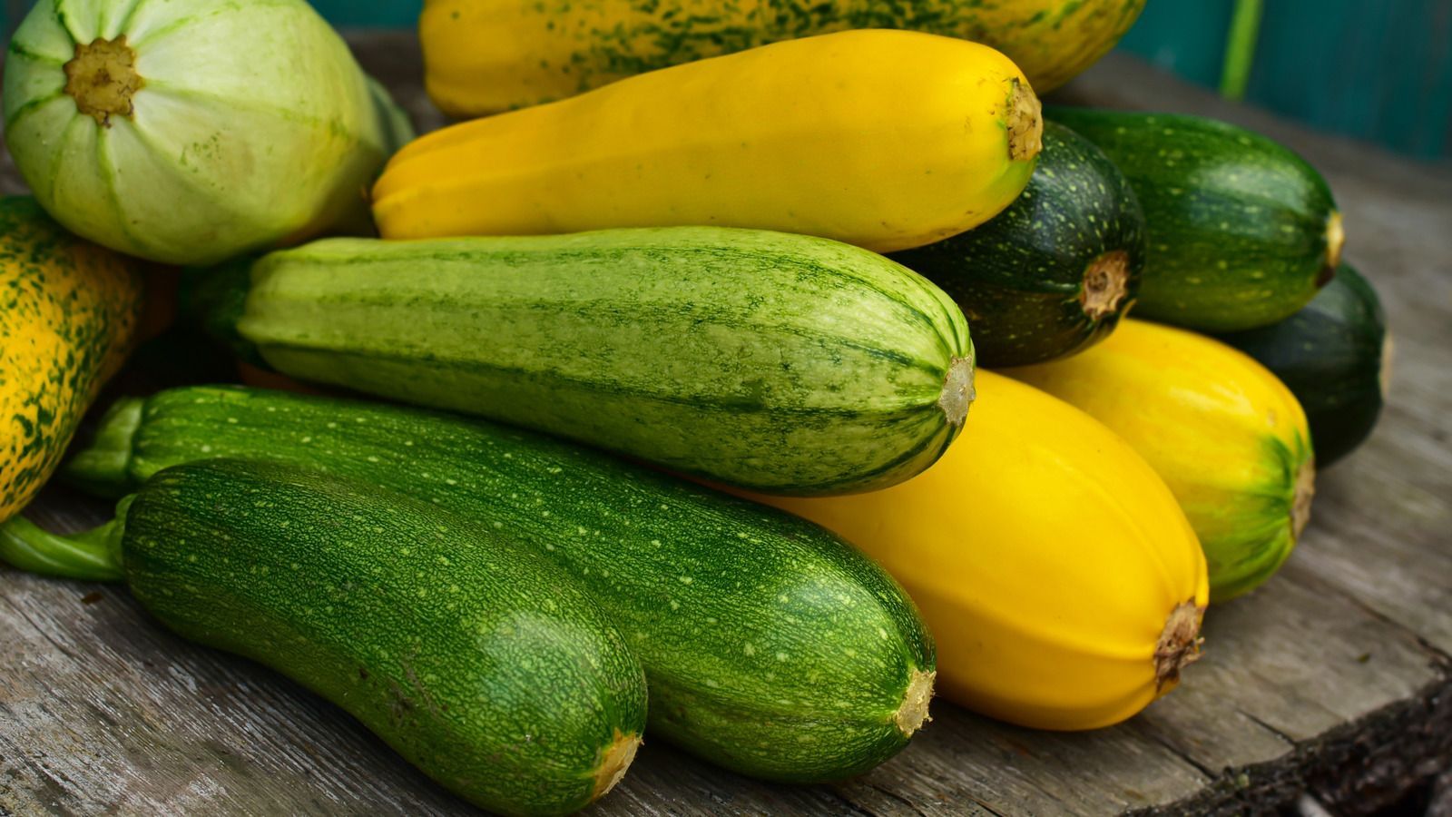 1600x900 How To Choose The Best Zucchini For Your Summer Salad
