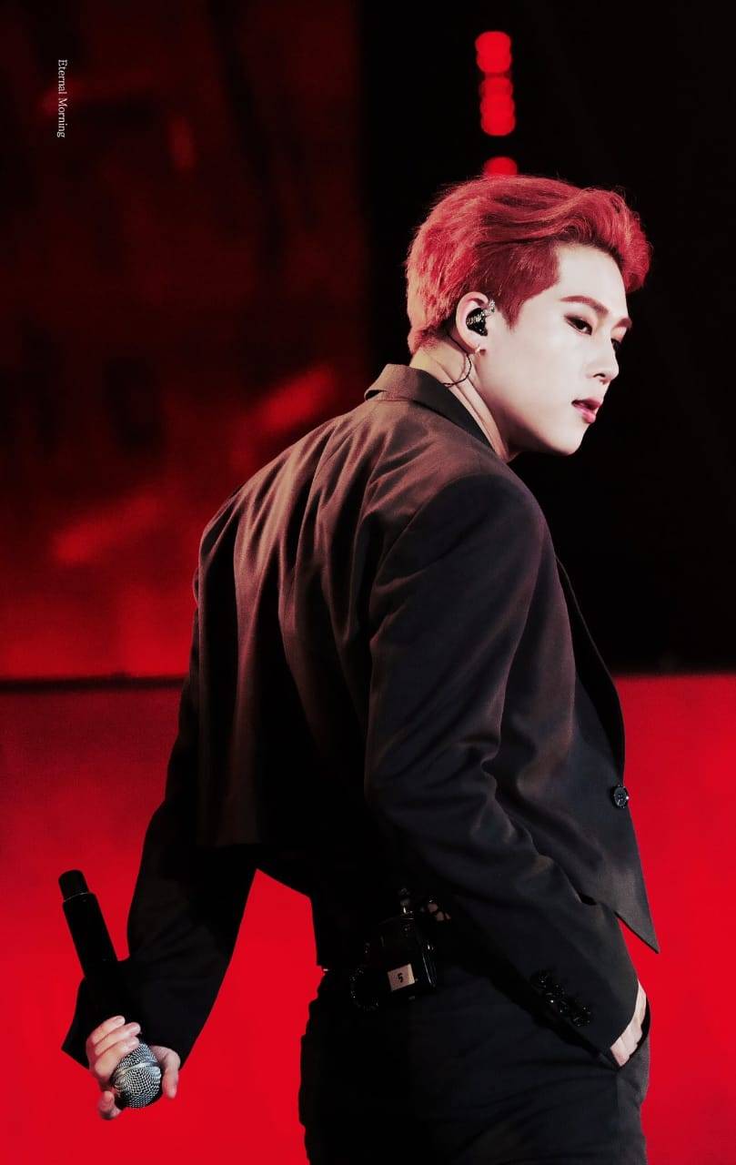 809x1280 Monsta x