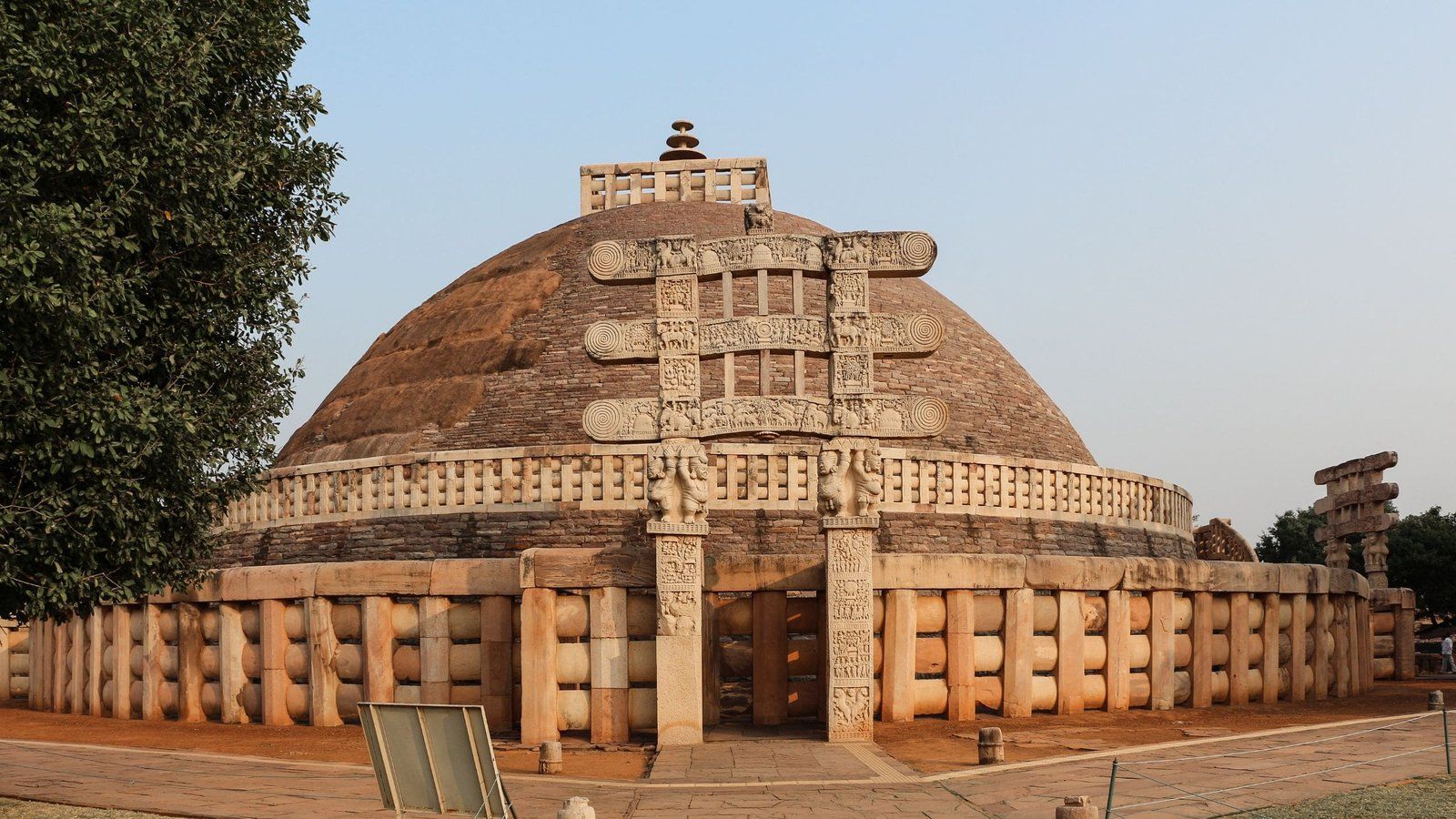 1600x900 The Satavahanas at Sanchi