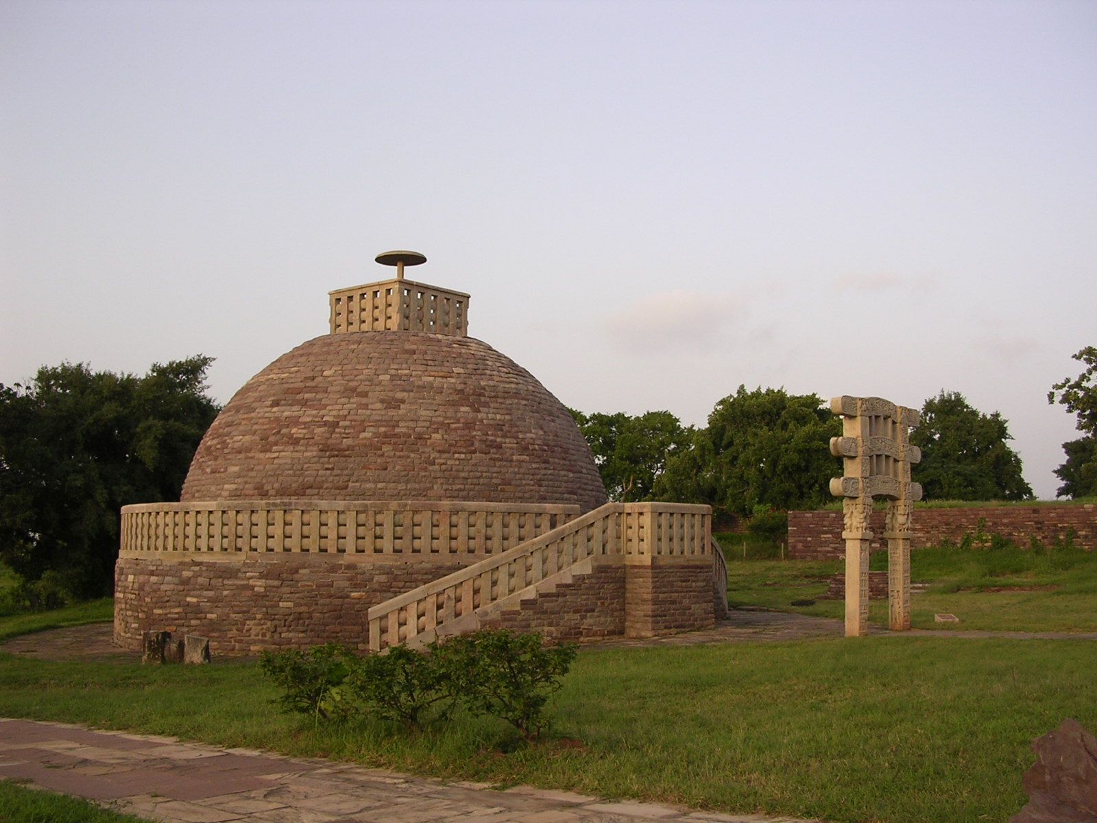 1600x1200 Sanchi small