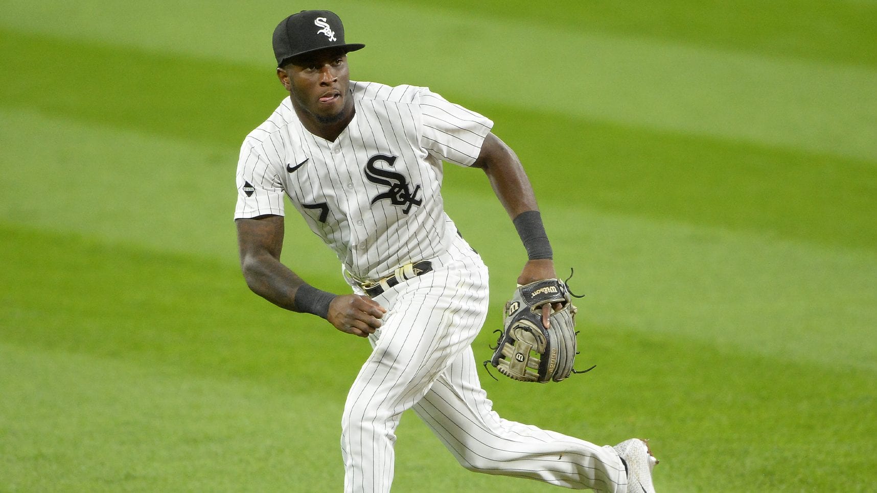 1716x966 Tim Anderson Fielding 9.24.2020. Marquee Sports Network of the Cubs, Bears, Red Stars
