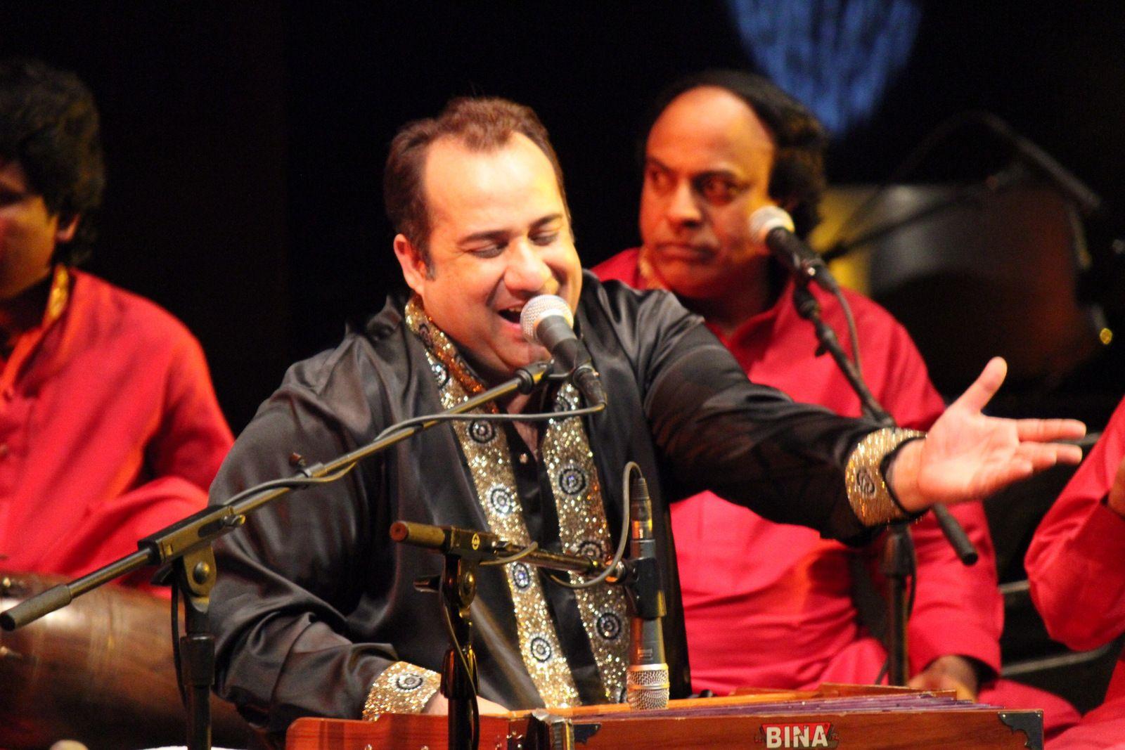 1600x1067 Rahat Fateh Ali Khan Height, Weight, Age, Affairs And Biography