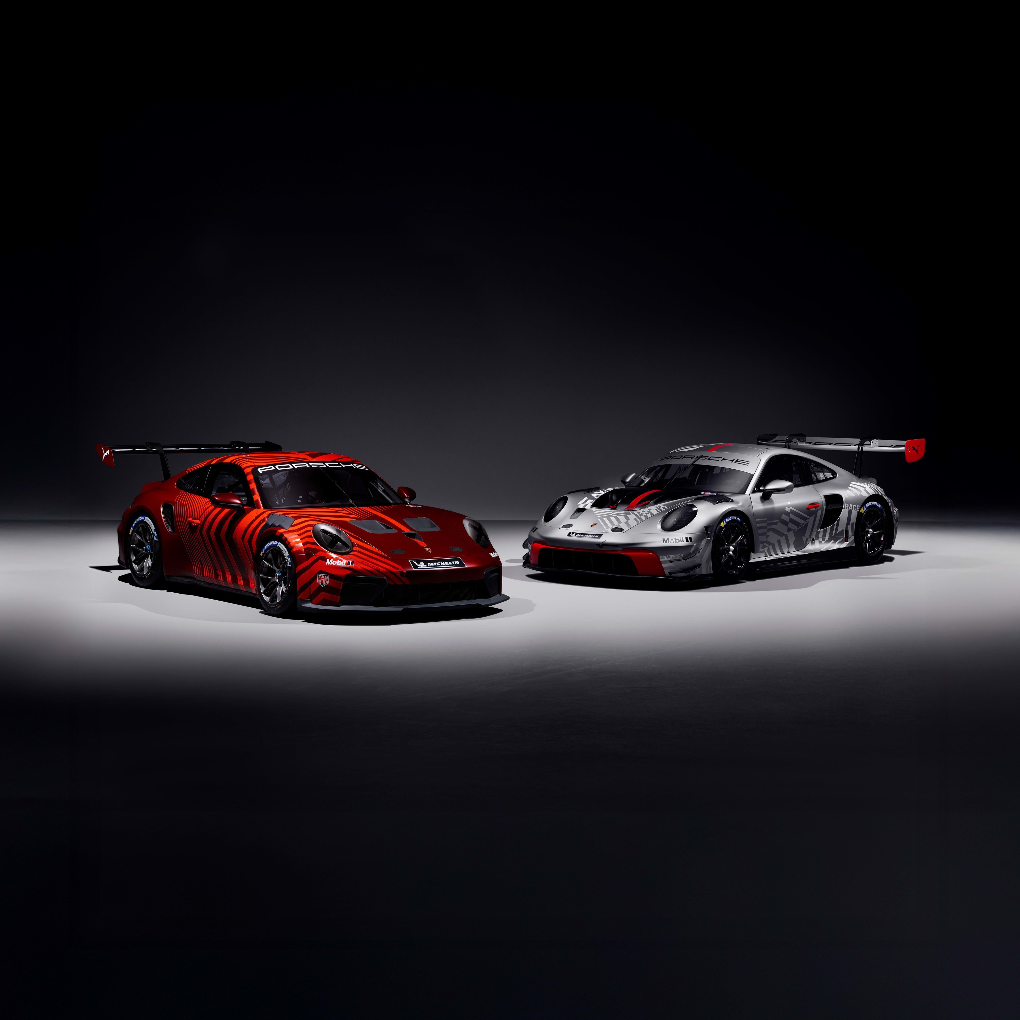 4000x4000 Porsche GT Race Car