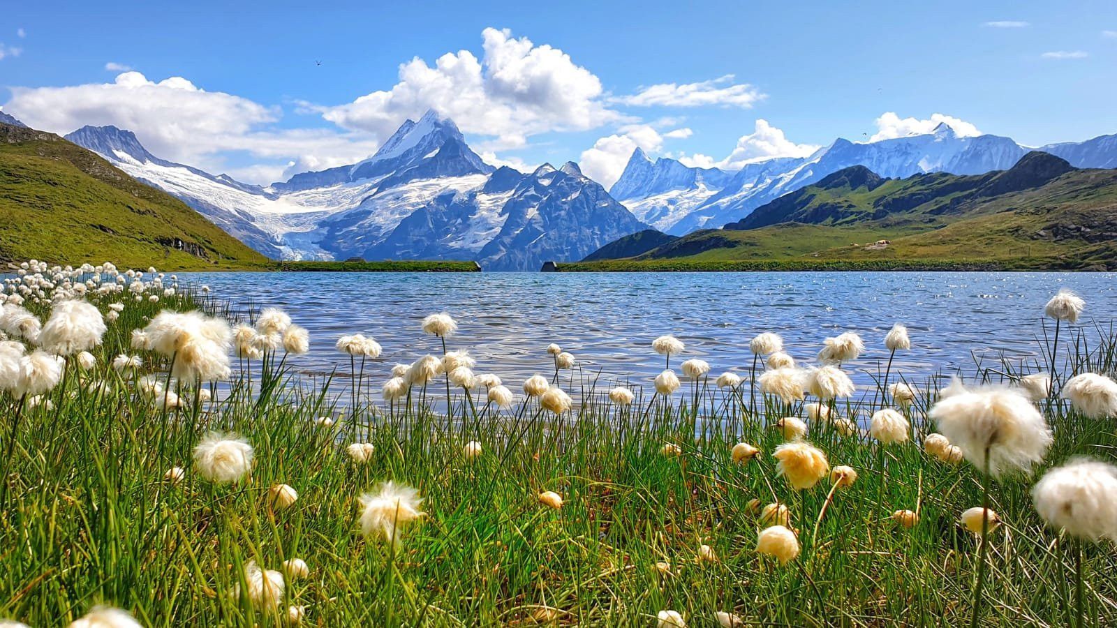 1600x900 Lake Bachalpsee Switzerland HD Desktop