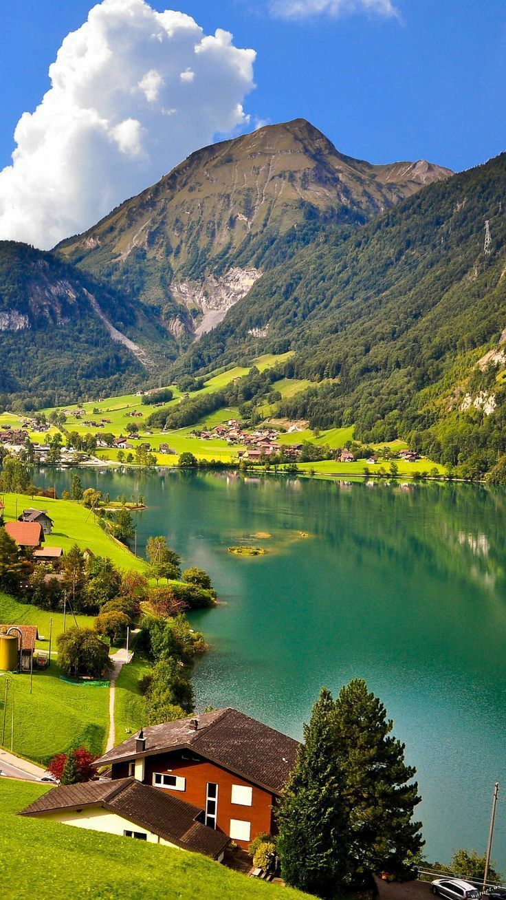 736x1308 Switzerland