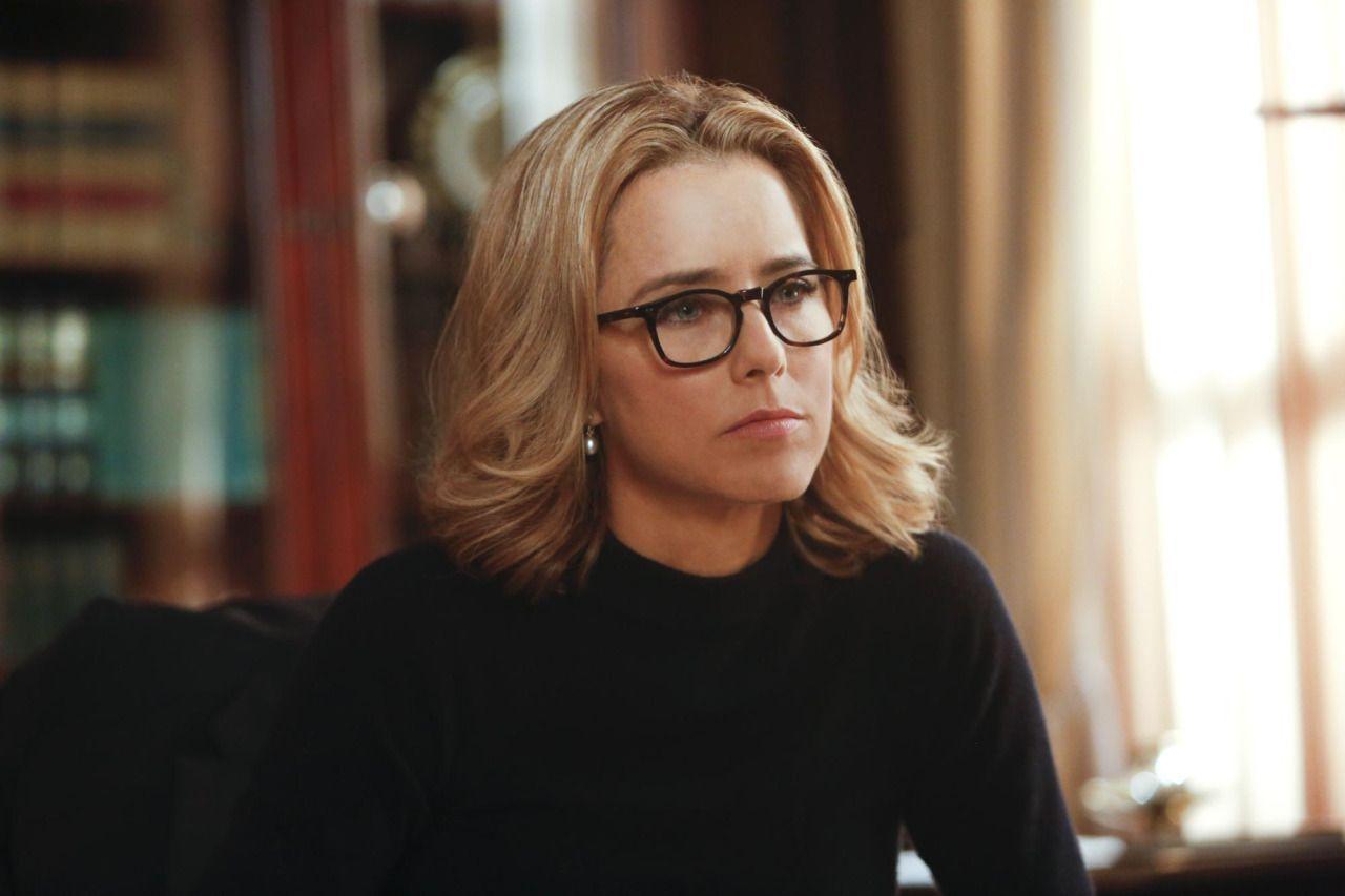 1280x853 davidandtea asked what glasses Tea Leoni wears in Madam Secretary