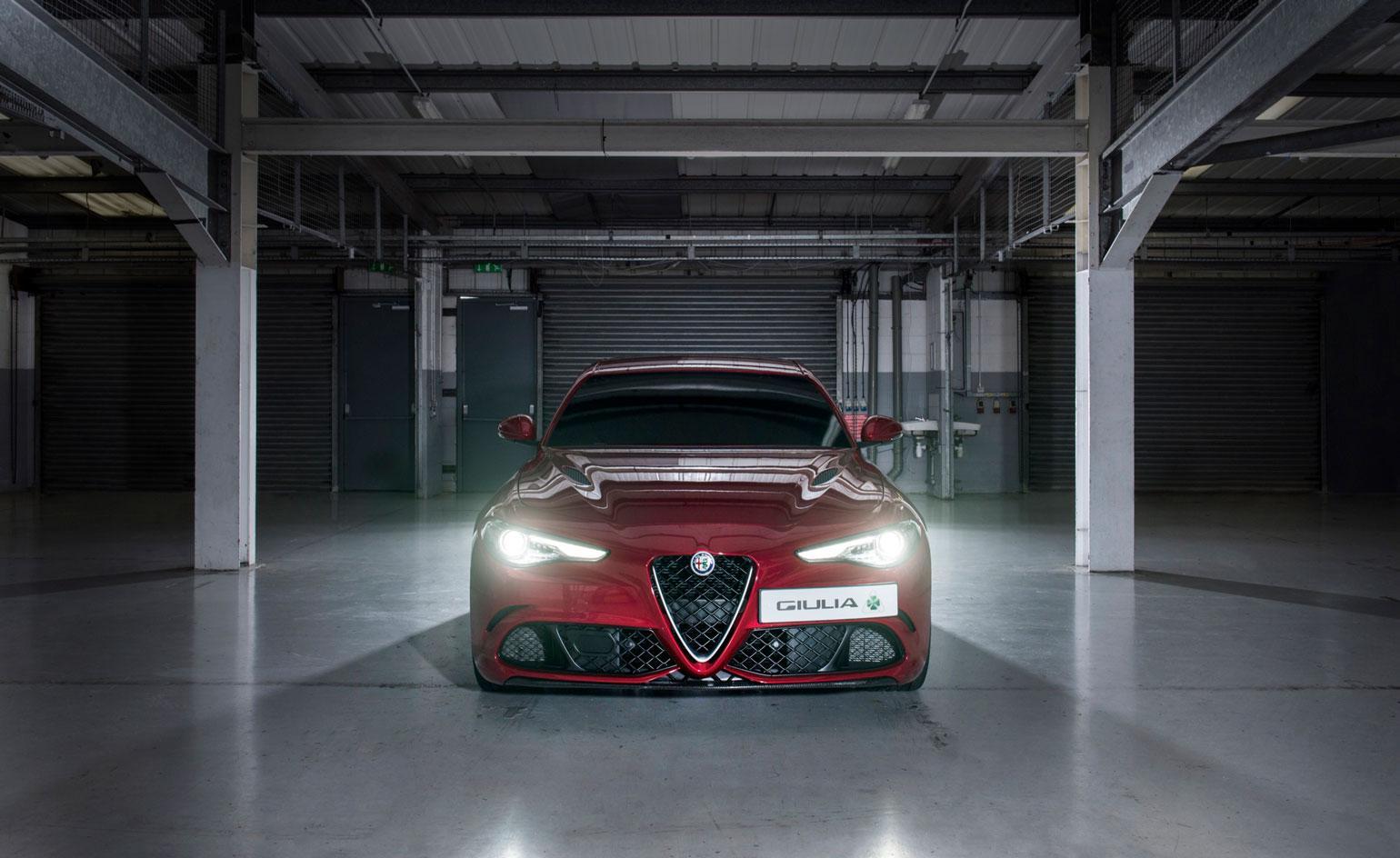 Đánh giá 1540x944 Alfa Romeo Giulia Quadrifoglio 2018. Hình nền *