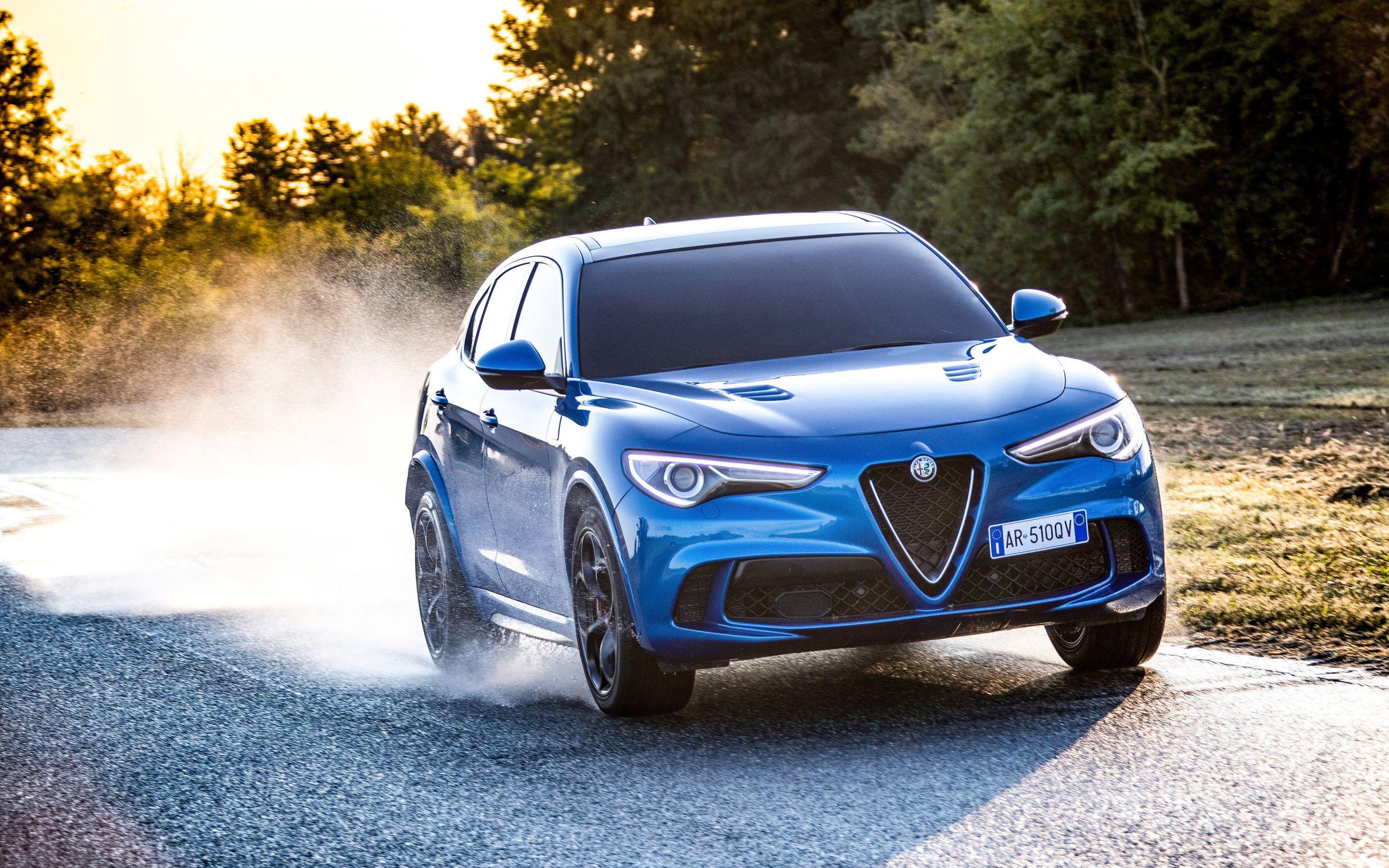 2880x1800 Alfa Romeo Stelvio Quadrifoglio Macbook Pro Retina HD 4k