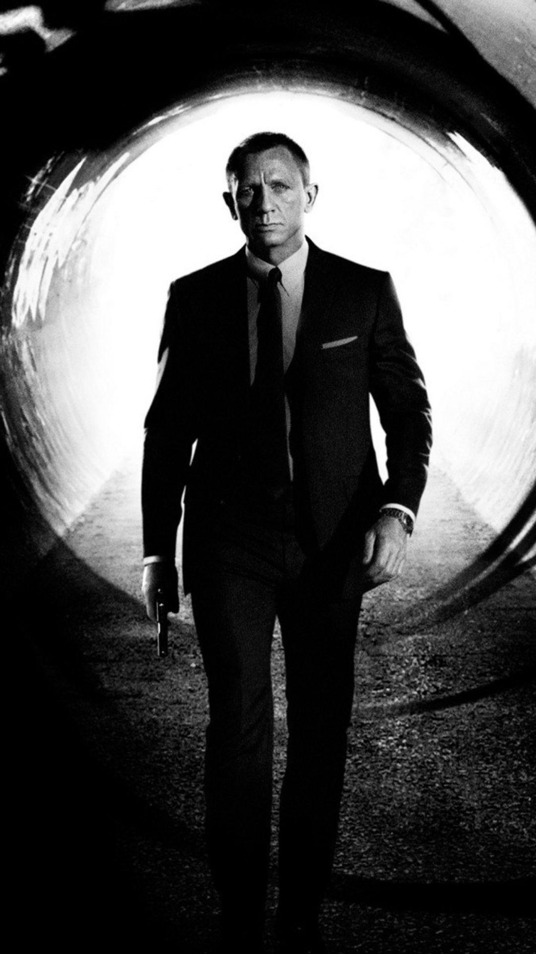 James Bond Iphone Wallpapers Top Free James Bond Iphone Backgrounds Wallpaperaccess
