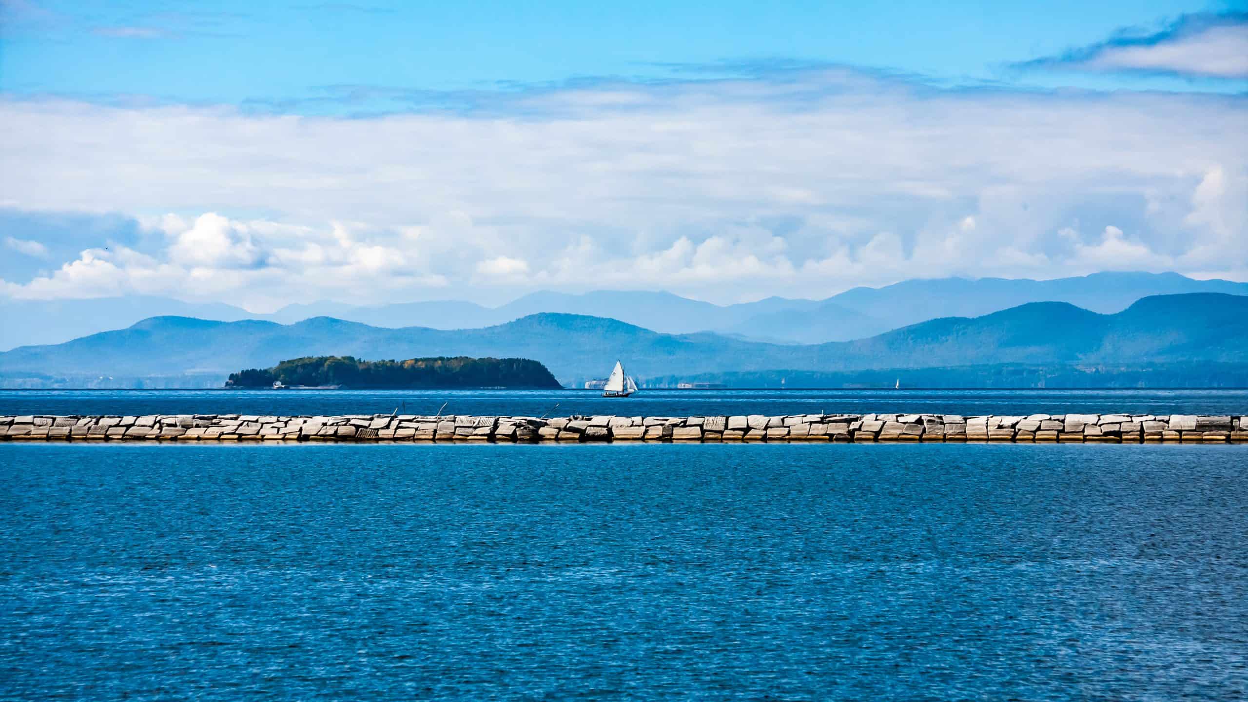 2560x1440 The Best Burlington, VT Guide