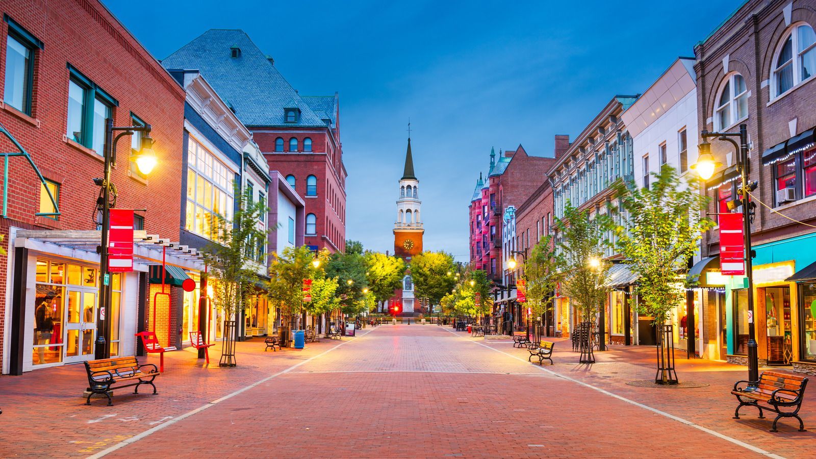 1600x900 Vermont's Burlington Is An Artsy Urban Town Surrounded By Mountains