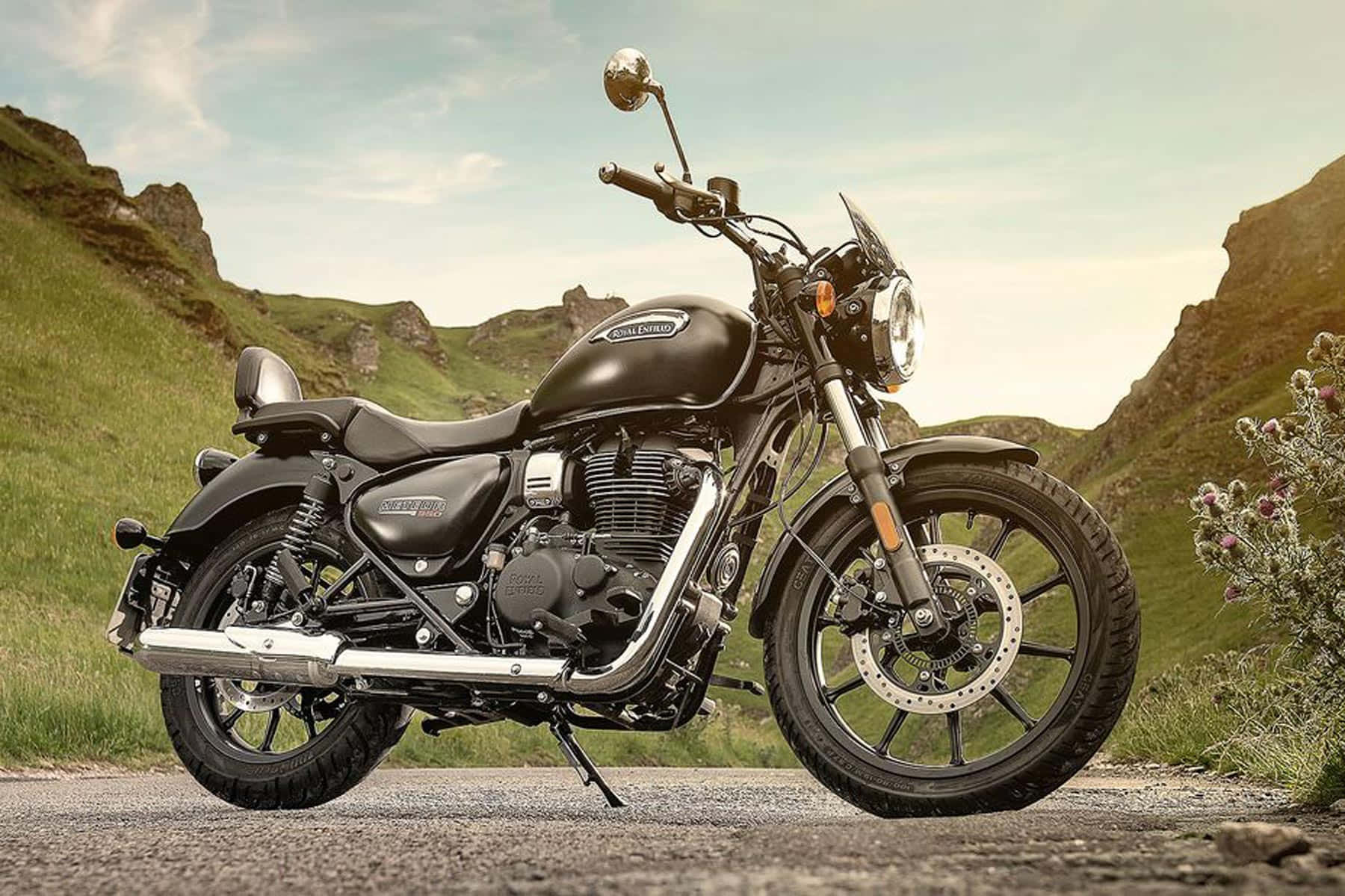1800x1199 Download Royal Enfield Meteor 350 Picture