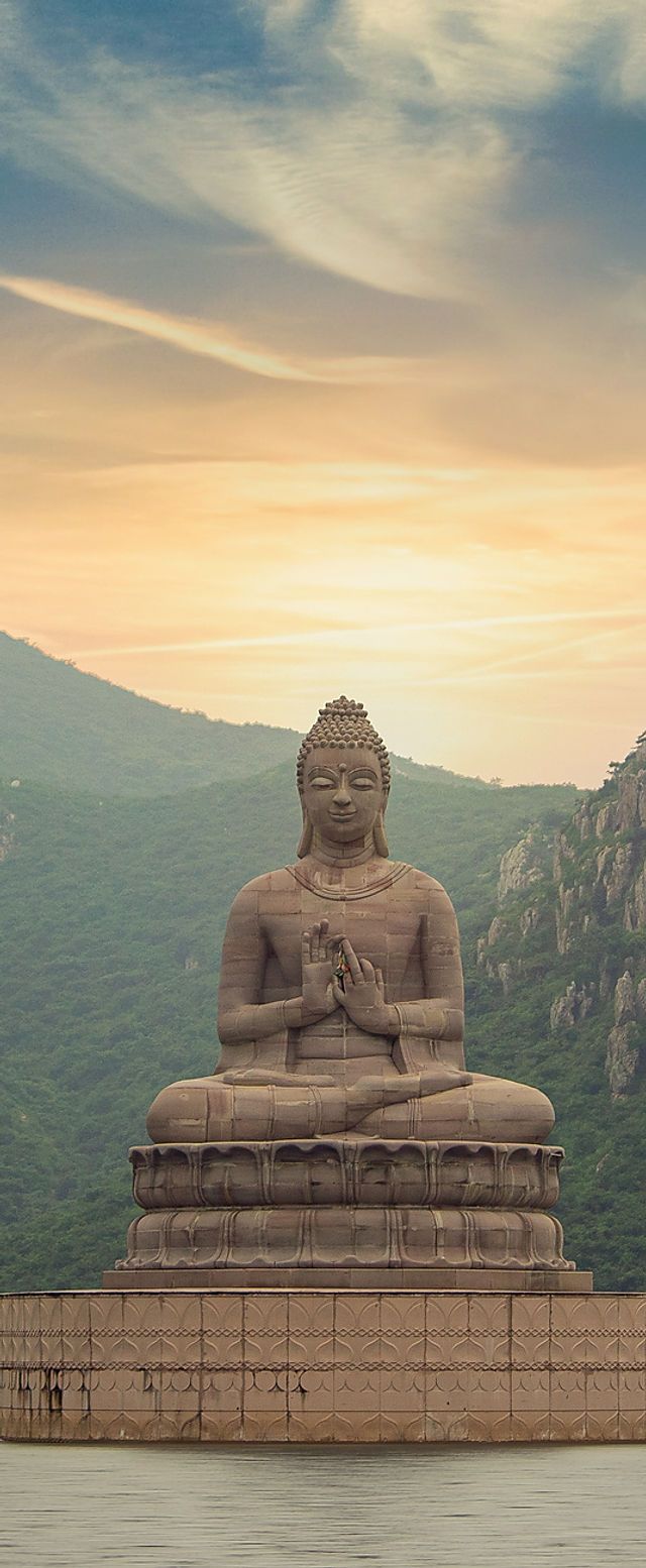 640x1554 Avalokiteshvara's Mantra Which Subdues All Negative Actions and Obscurations