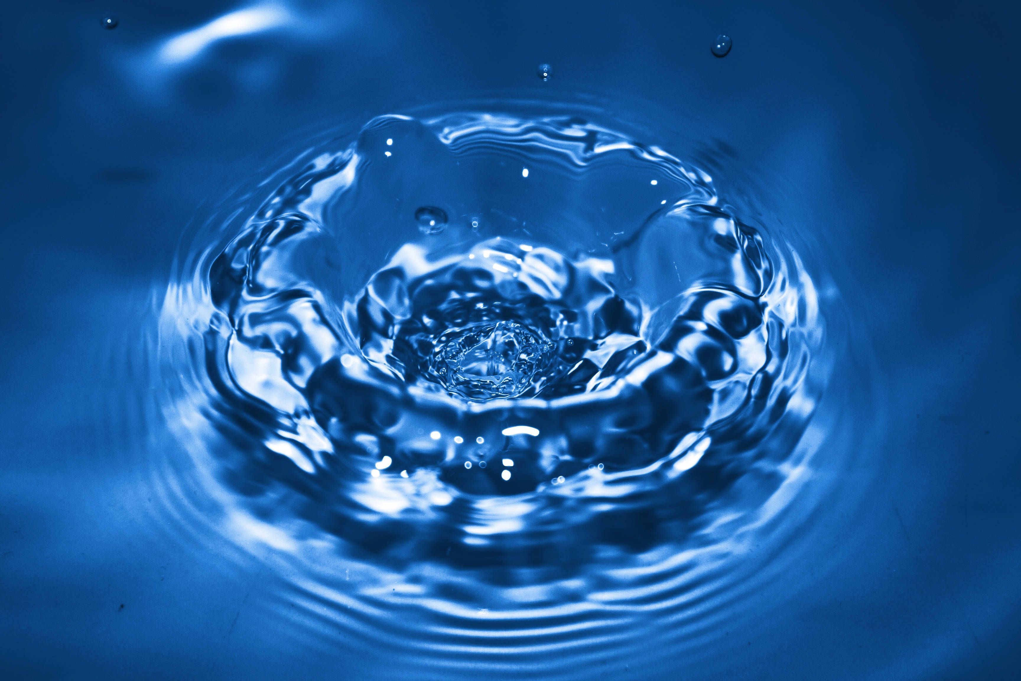 3456x2304 Download Cool 3D Water Vibrating Splash Effect Wallpaper