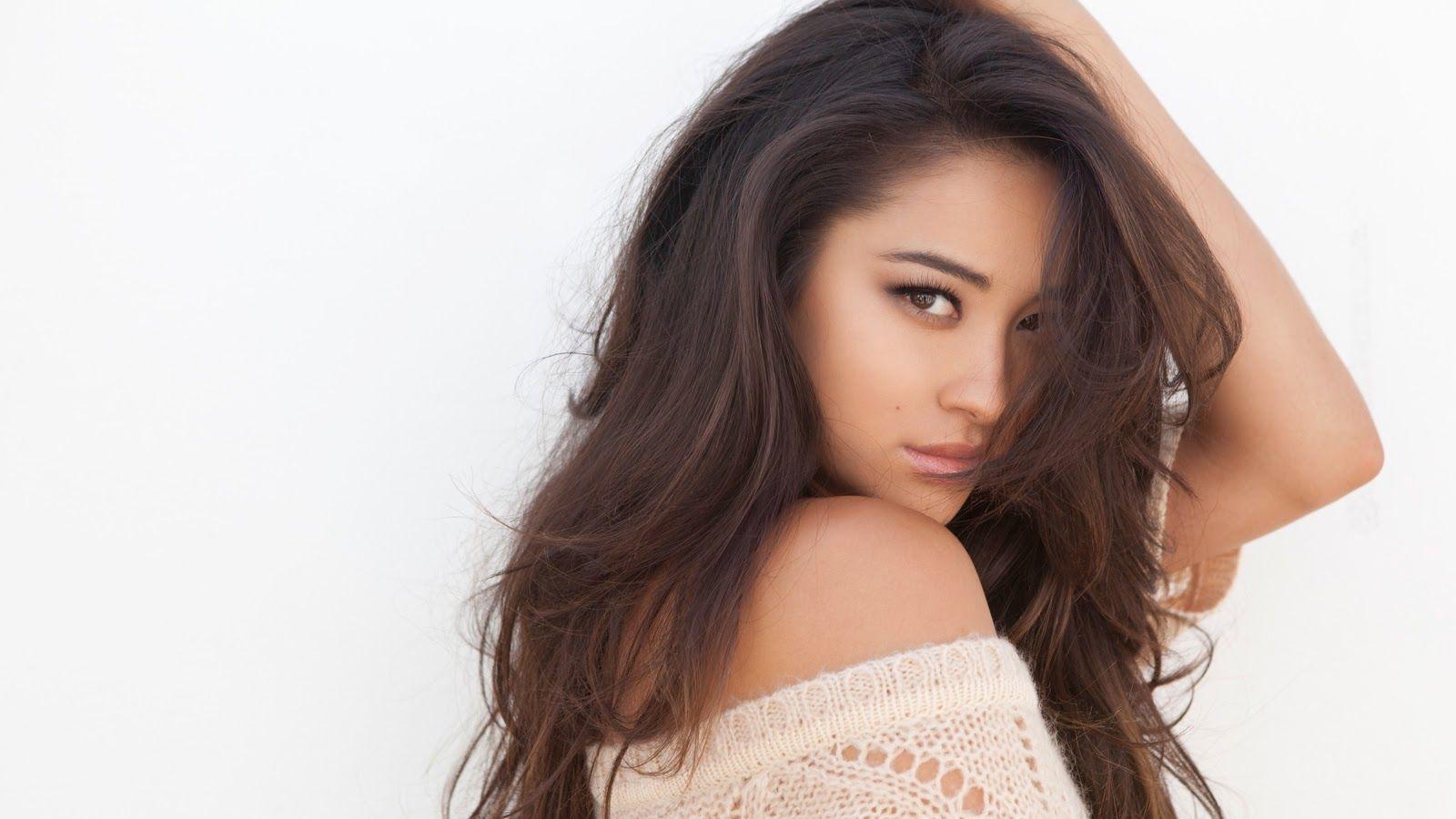 Shay Mitchell Wallpapers Top Free Shay Mitchell Backgrounds — free download
