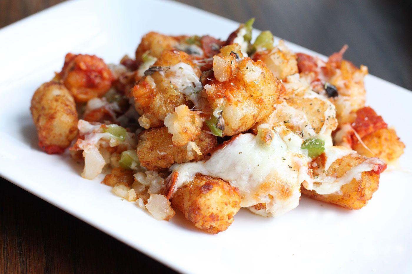 1400x933 Pizza Tots