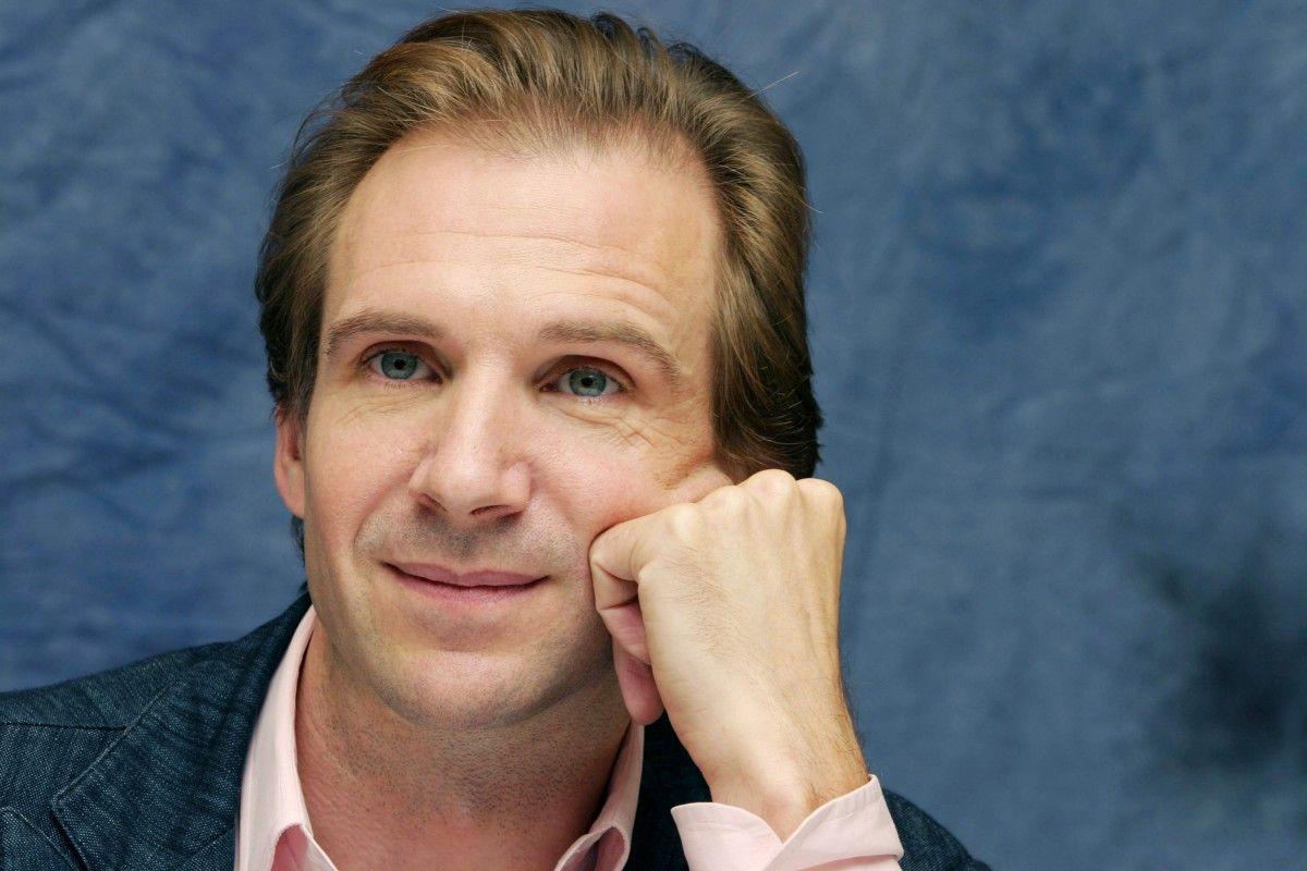 1200x800 Ralph Fiennes wallpaper