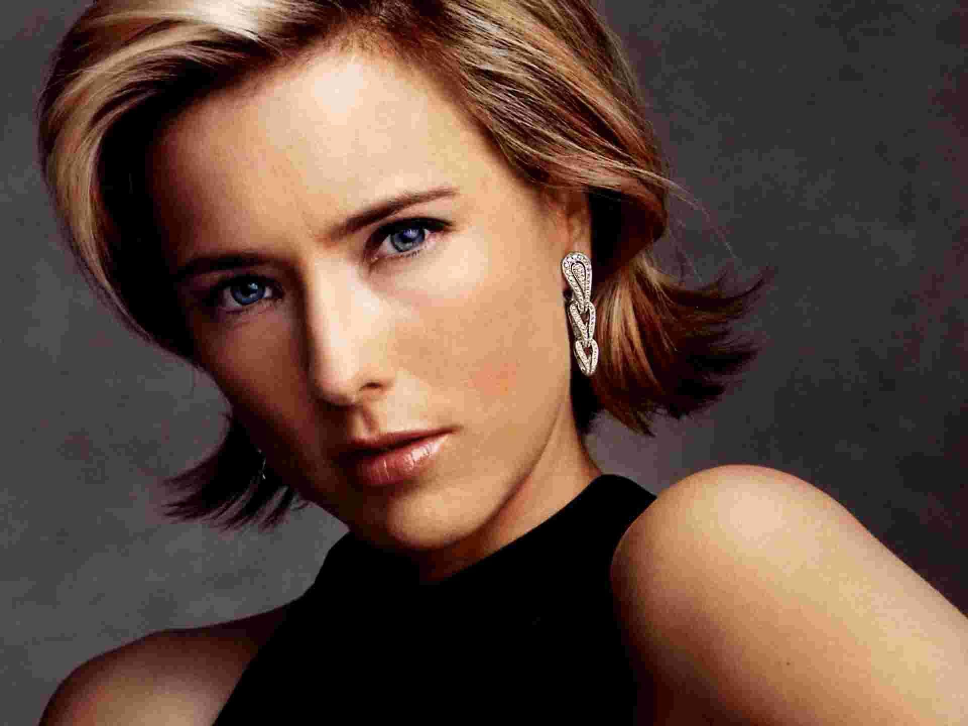 1920x1440 Tea leoni
