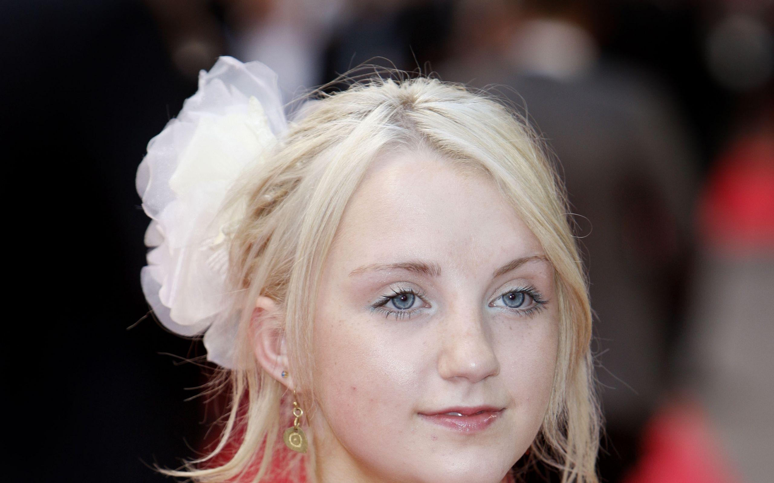Evanna Lynch Wallpapers - Top Free Evanna Lynch Backgrounds