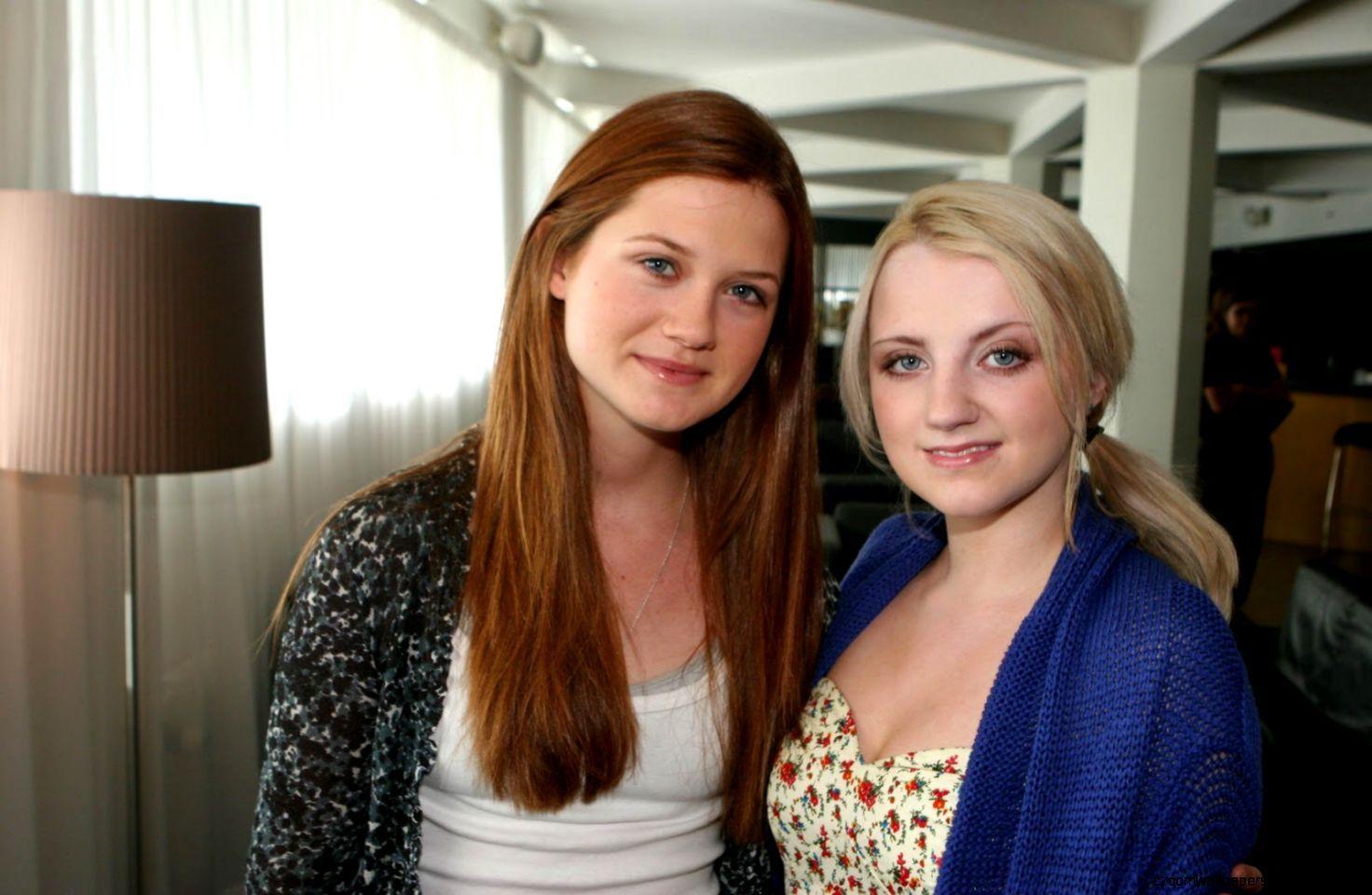 1472x960 Evanna Lynch In Harry Potter And The Deathly Hallows Wallpaper