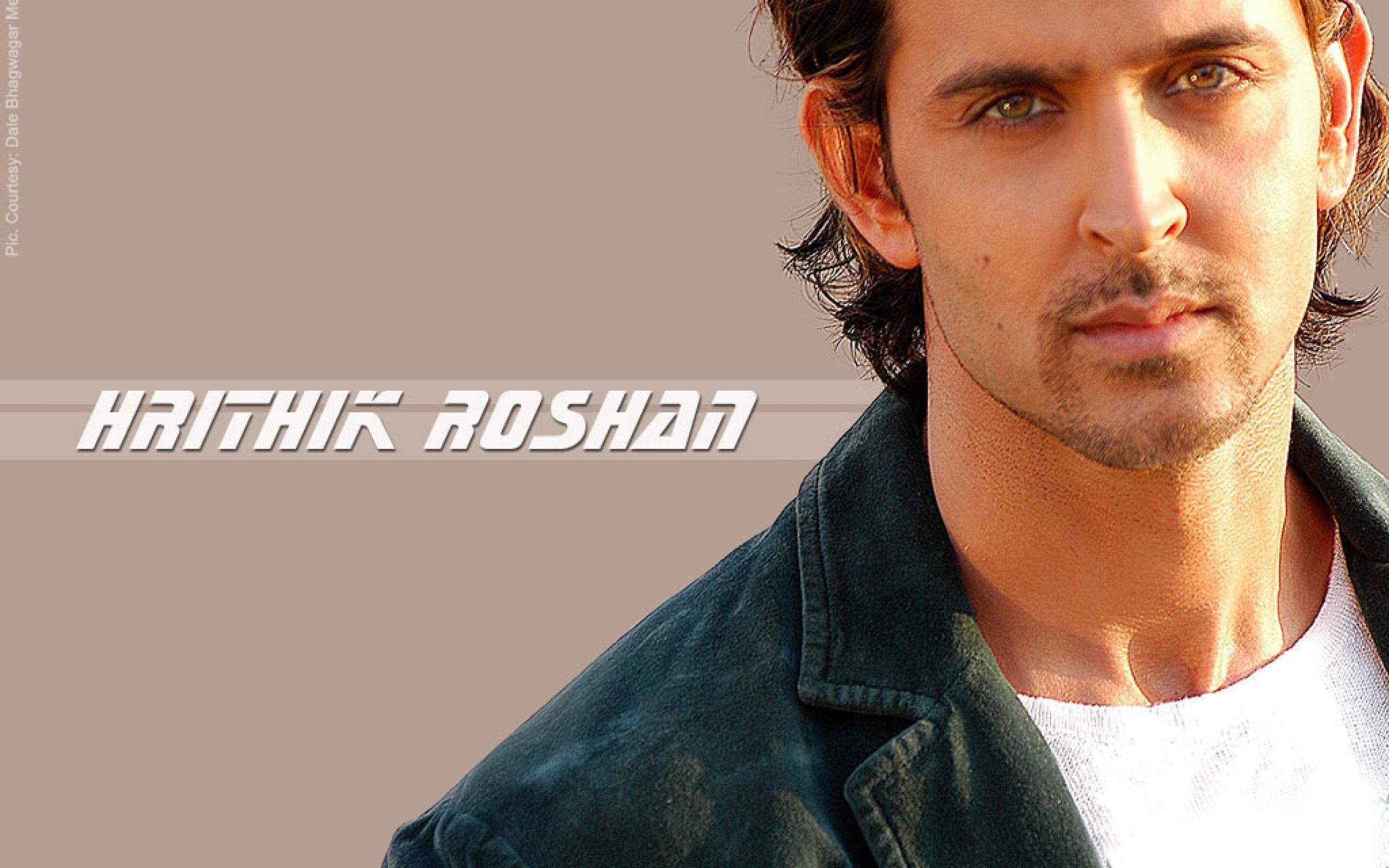 2560x1600 Hrithik Roshan Handsome
