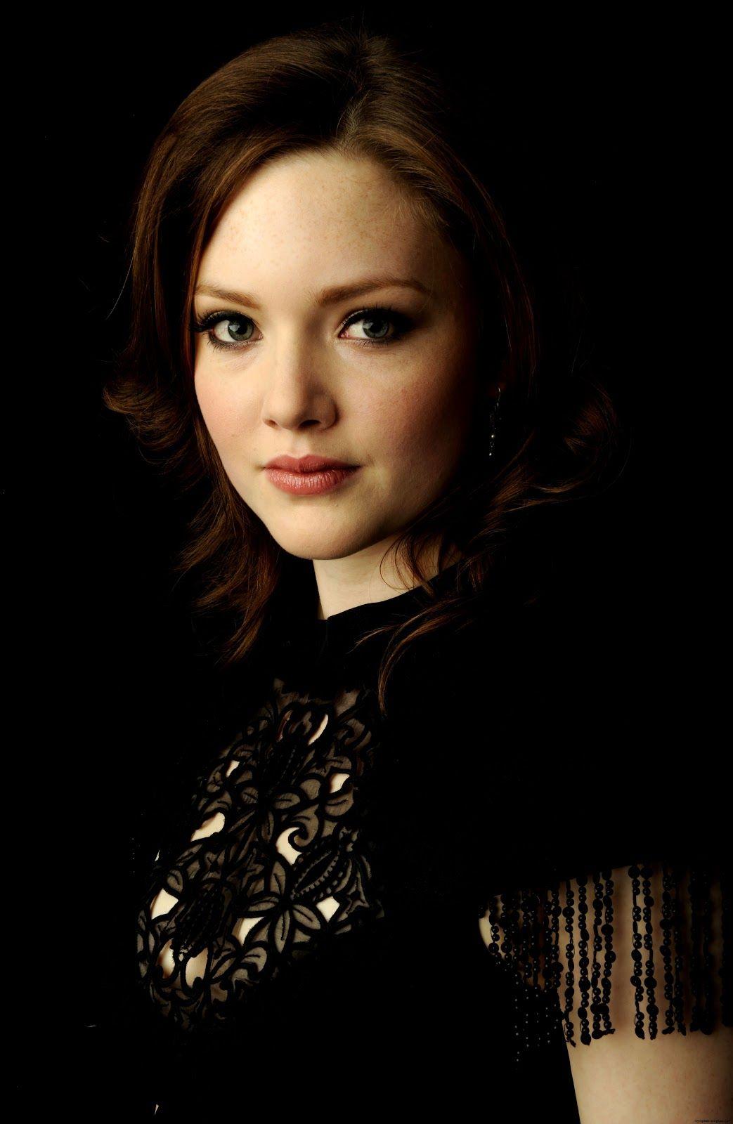 Holliday Grainger Wallpapers - Top Free Holliday Grainger Backgrounds