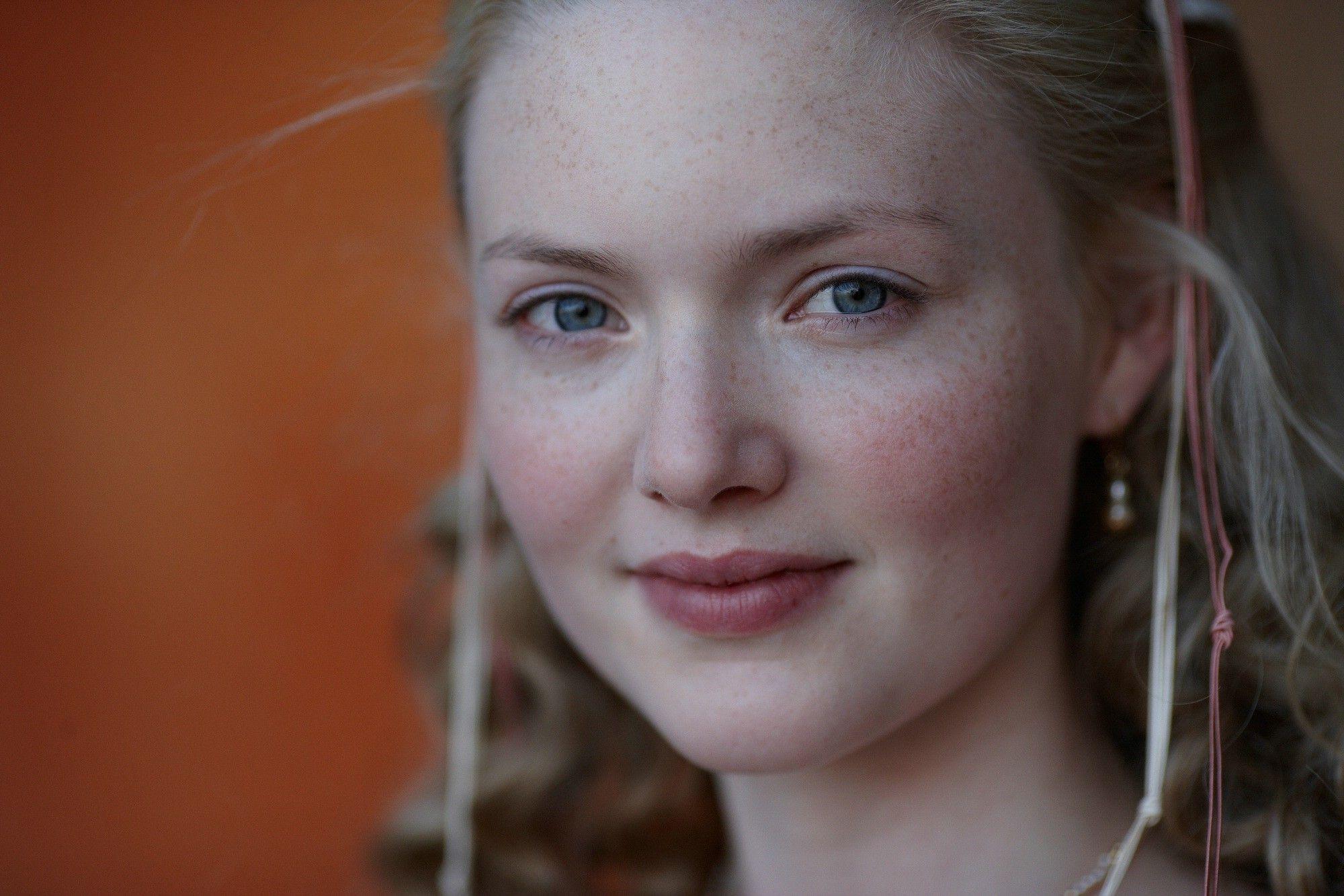 2000x1333 women, The Borgias, Lucrezia Borgia, Holliday Grainger wallpaper