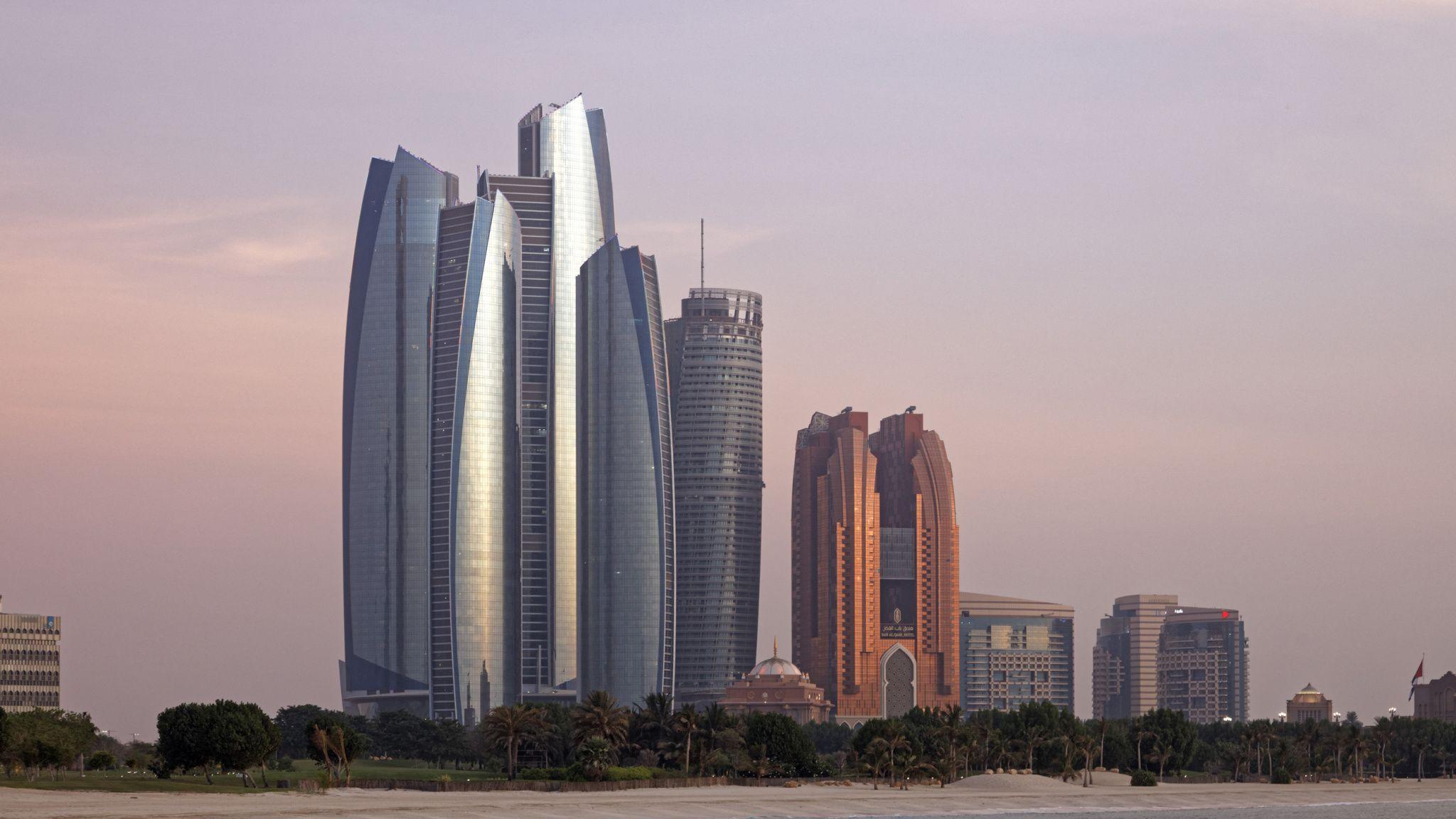 2048x1152 Wallpaper Abu Dhabi, Buildings, City, Cityscape Block, HD