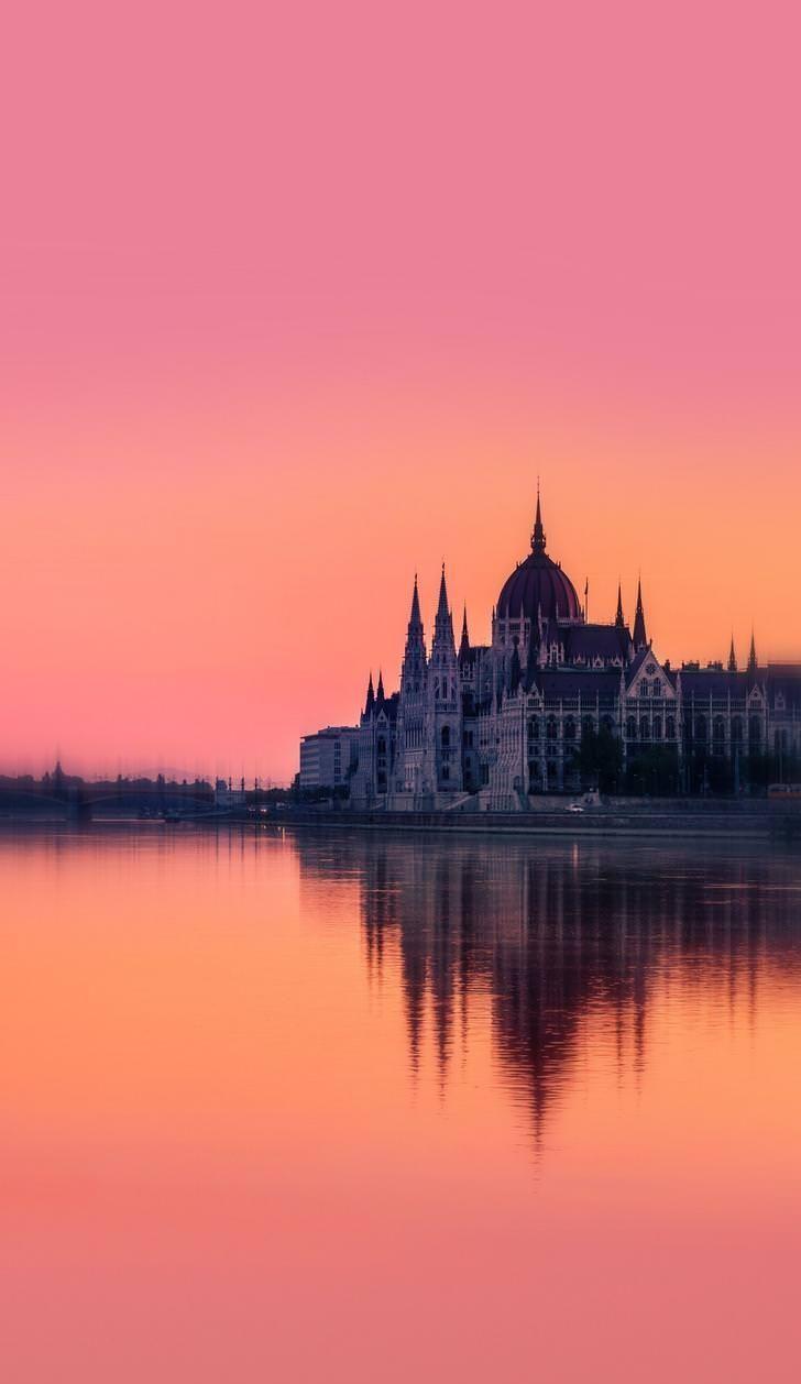 728x1258 The Hungarian Parliament Building. Beautiful places to visit