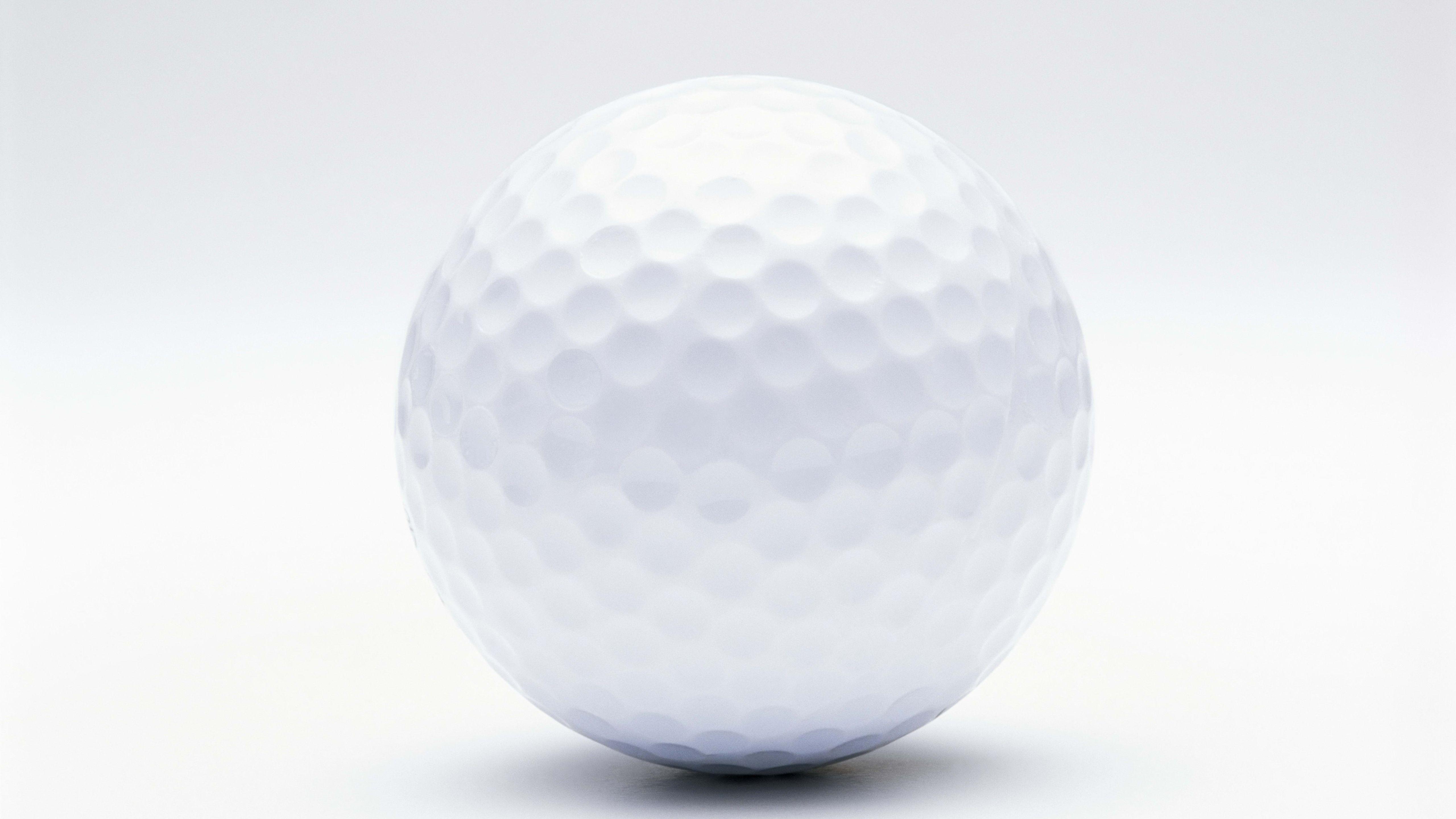 5120x2880 golf, ball, white background 5K Wallpaper, HD Sports 4K