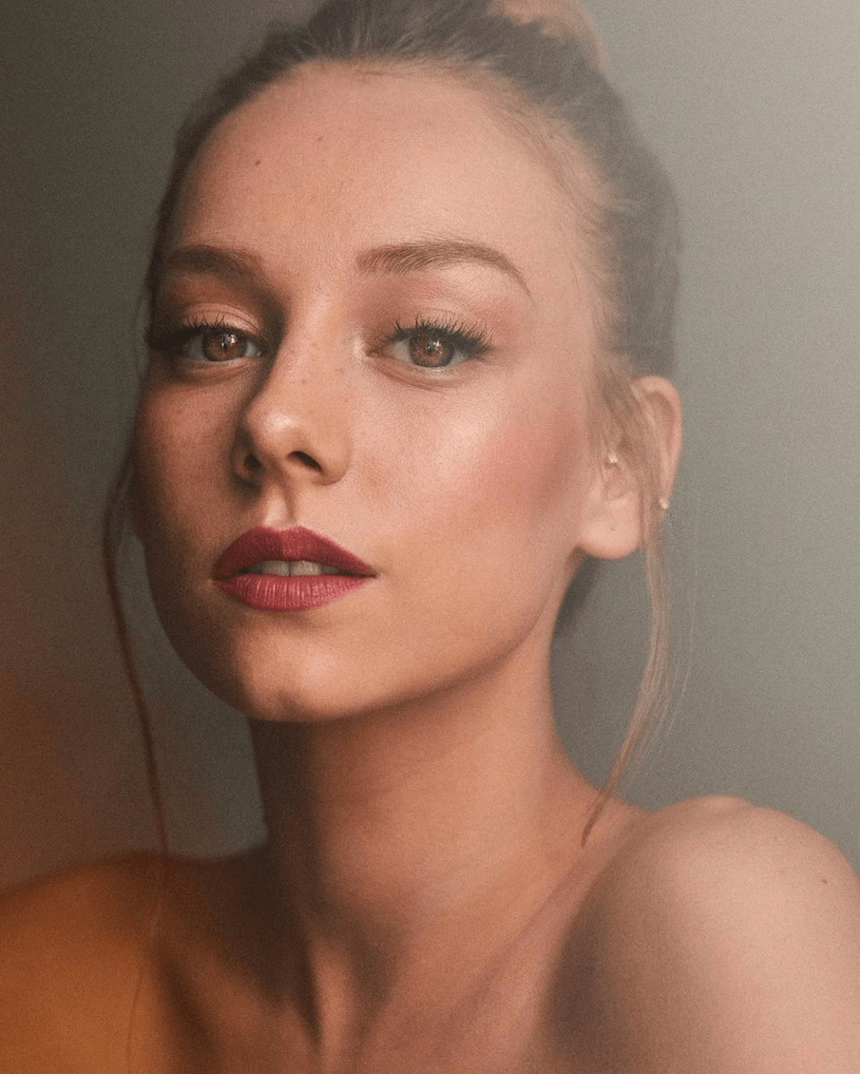 Carla Élite Wallpapers - Top Free Carla Élite Backgrounds - WallpaperAccess