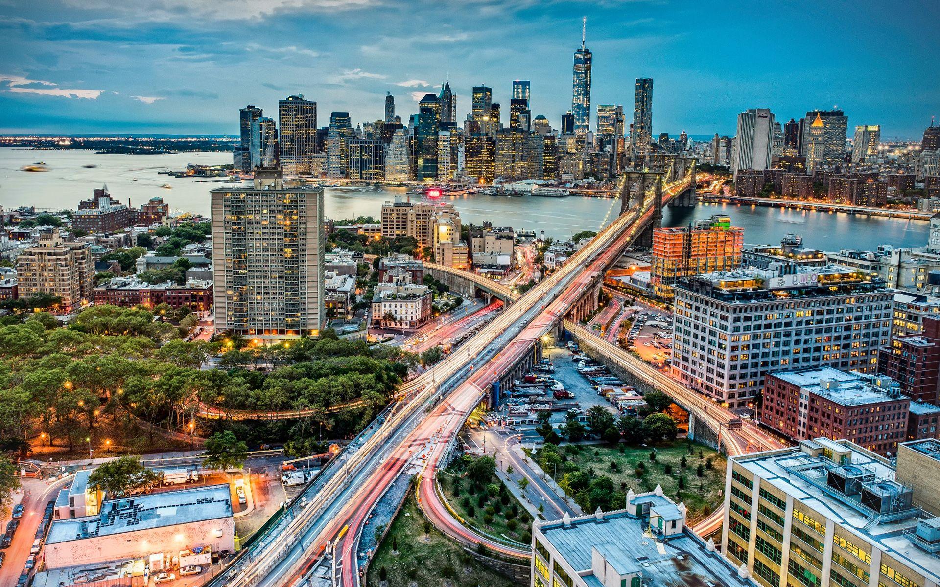 1920x1200 New York Manhattan Brooklyn Bridge Car Lights Wallpaper