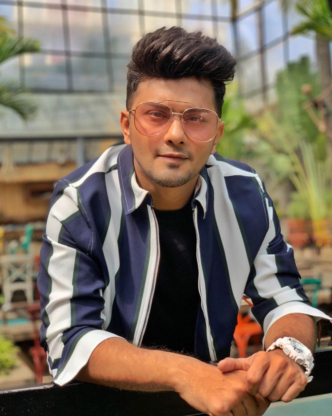 1080x1350 Awez Darbar. Wallpaper. Image. Pic HD. Photo. Image HD