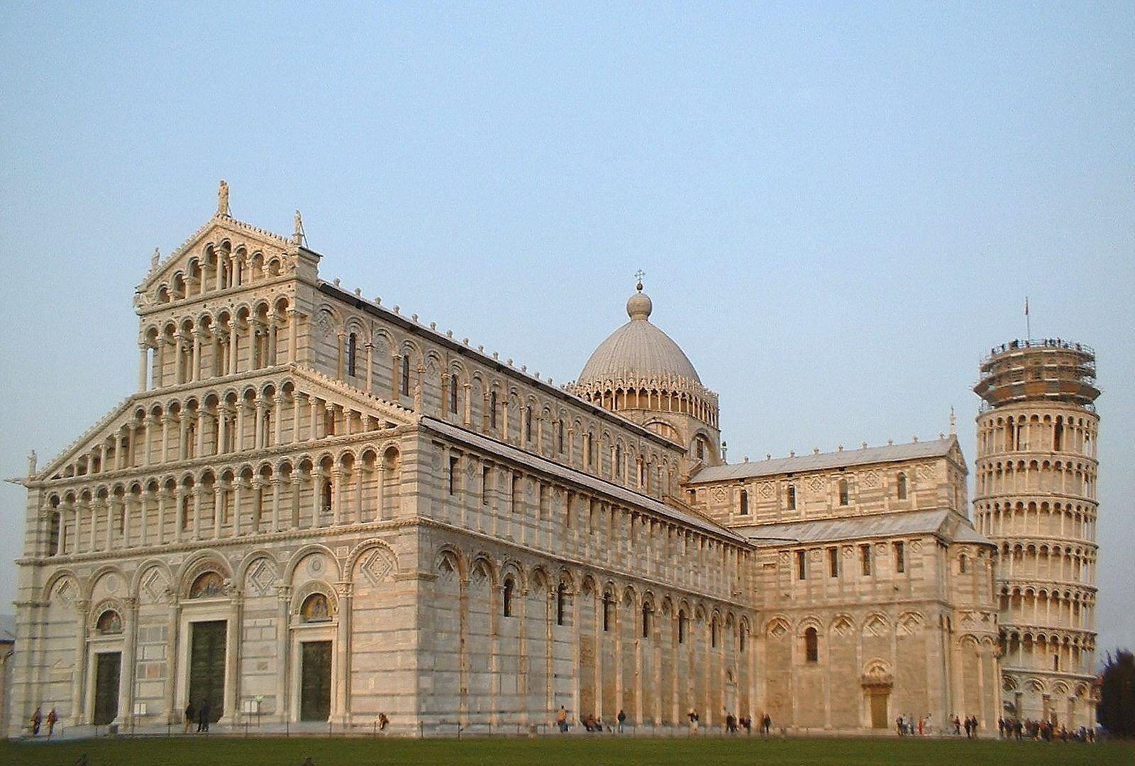 1600x1080 Religious: Church Leaning Tower Pisa Italy Round White Blue Sky Dome