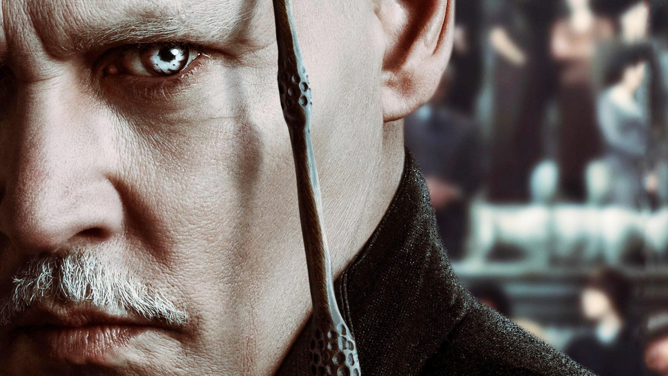 2560x1440 Johnny Depp As Gellert Grindelwald In Fantastic Beasts The Crimes