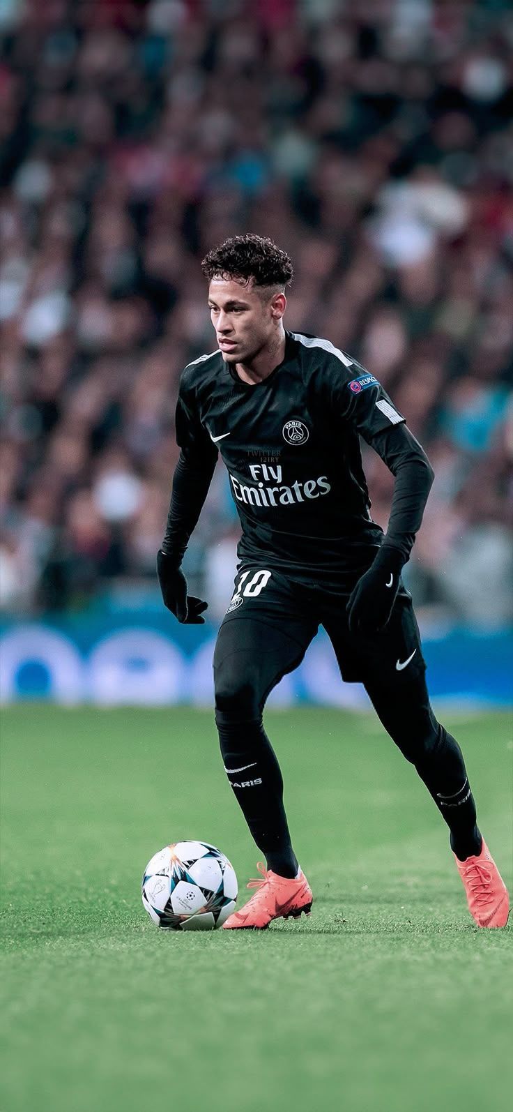 736x1594 Neymar Jr 18