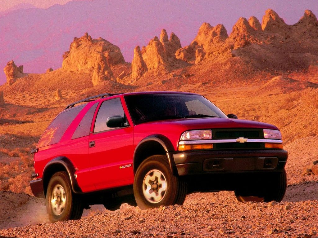 1024x768 CHEVROLET Blazer 3 doors Specs, Performance & Photo - 2005
