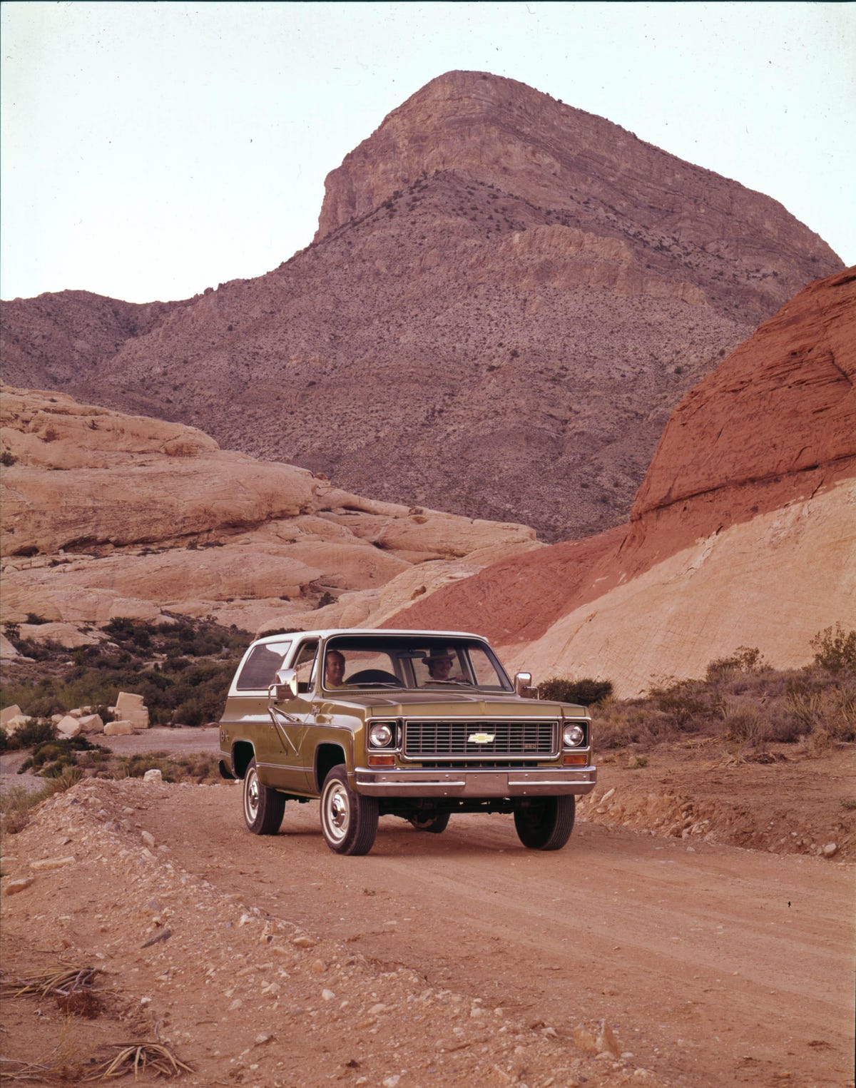 1200x1525 The Second Generation Chevy Blazer Makes A 19 Year Run