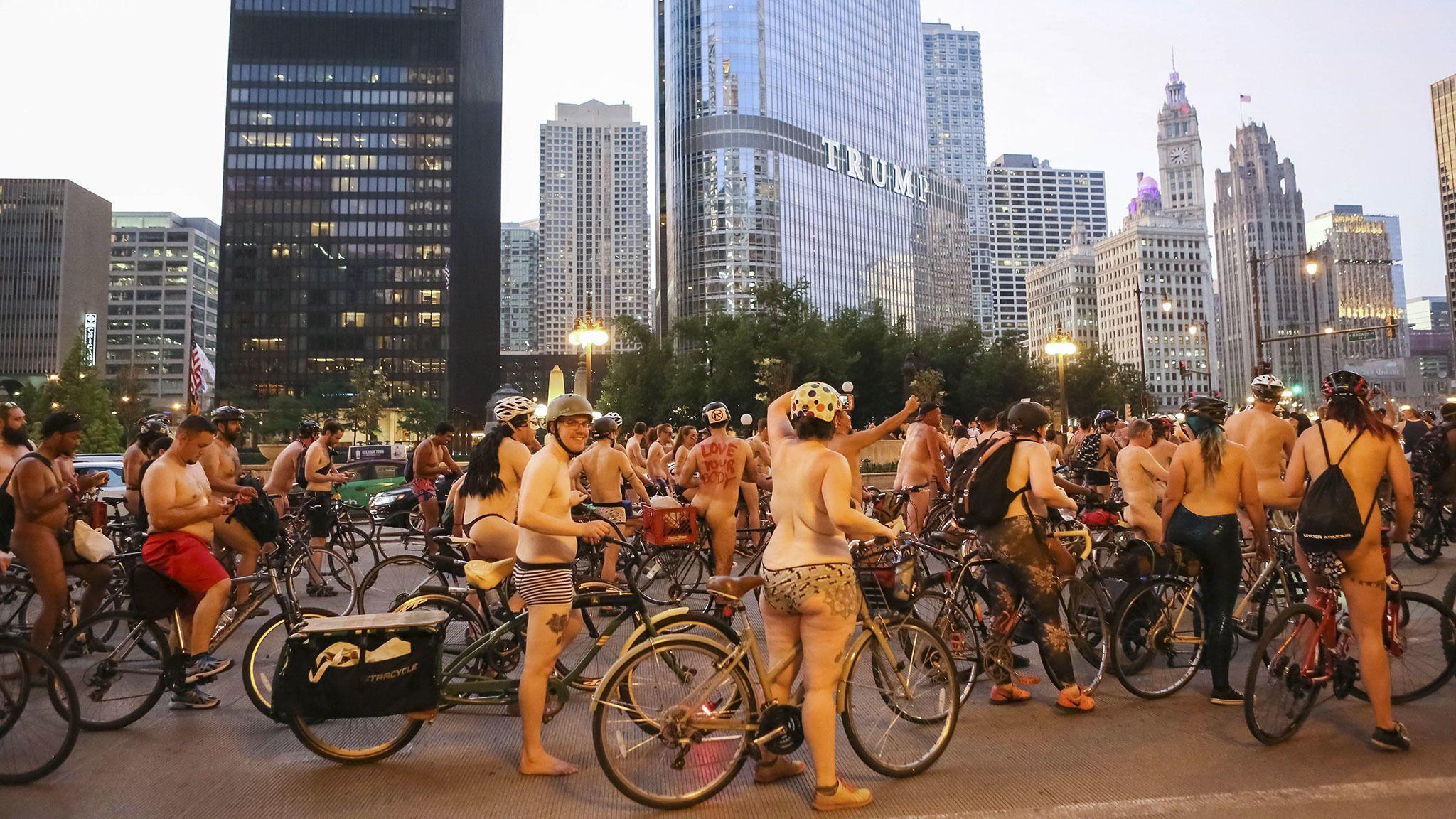 2048x1152 World Naked Bike Ride Chicago 2020: Your Complete Guide