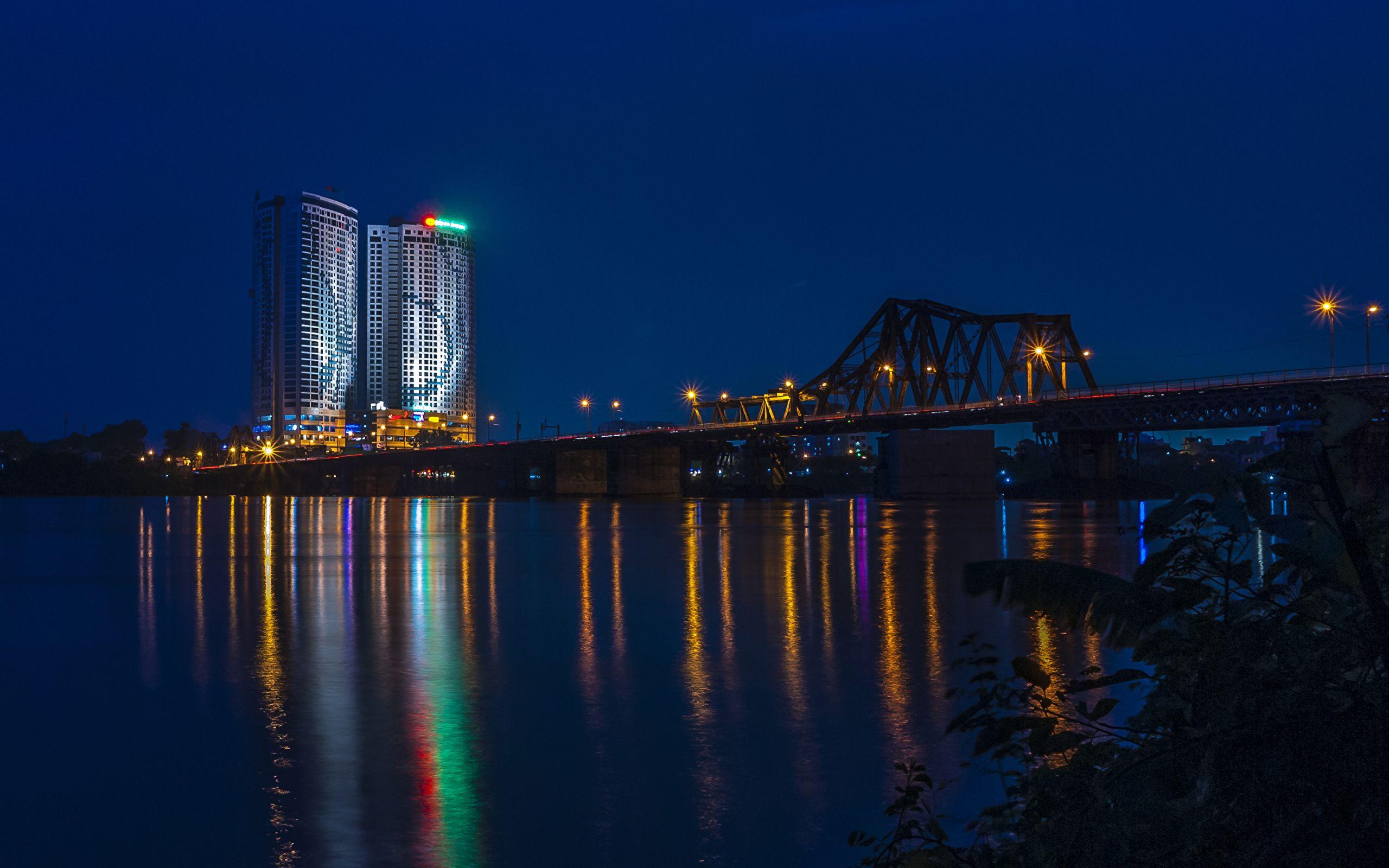 2560x1600 Wallpaper Vietnam Ha Noi Bridges Night Rivers Street 2560x1600