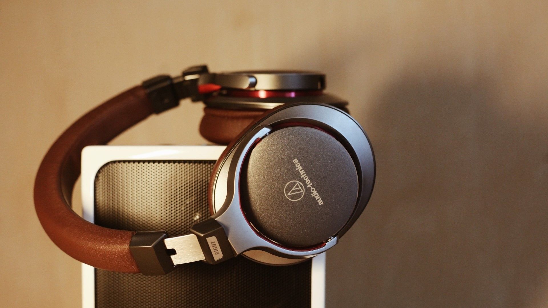 1920x1080 HD Audio Technica Headphones, HD Wallpaper