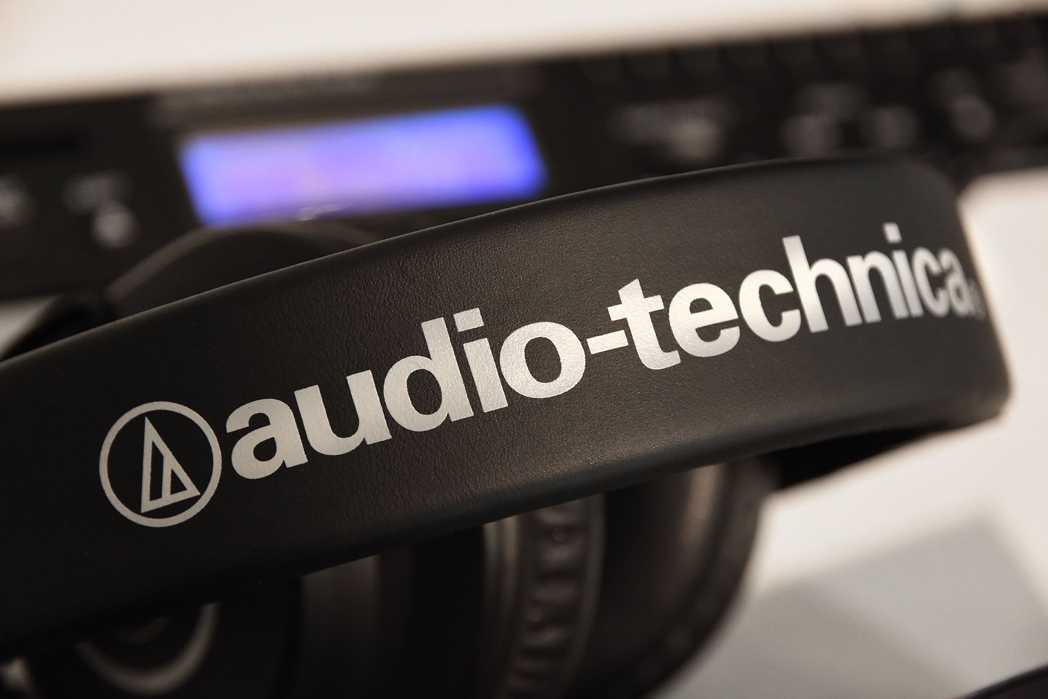 2100x1401 Audio Technica brand shop at session