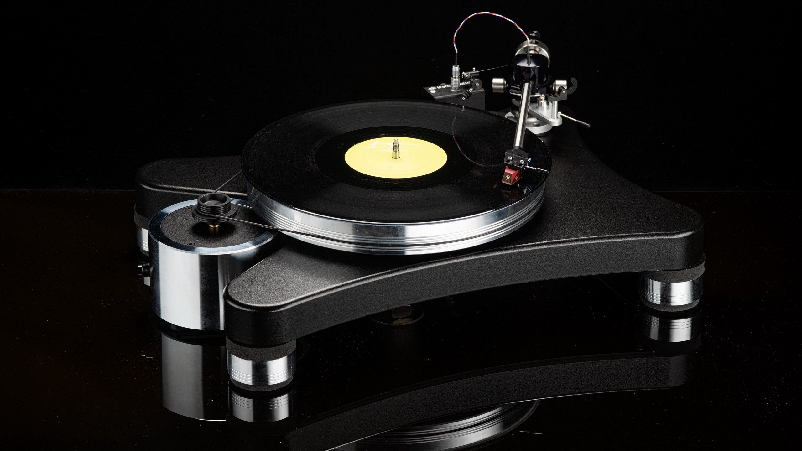 2560x1440 Black Background, Music, Technology, Turntables, Audio Technica, Vinyl, Simple Background, HD Wallpaper