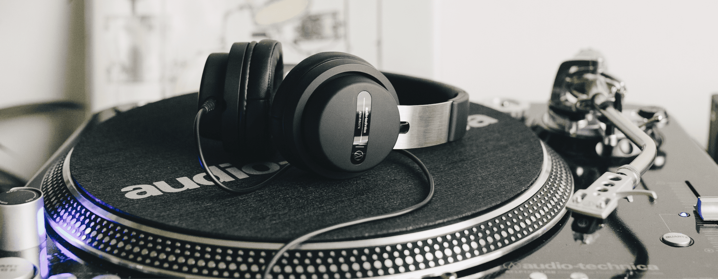 2318x902 Audio Technica ATH PRO7X