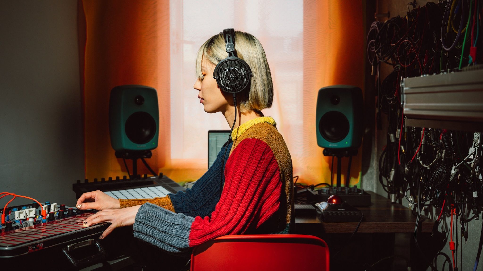 2048x1152 Audio Technica Goes Pro With Its Latest Audiophile Standard, Open Back Headphones