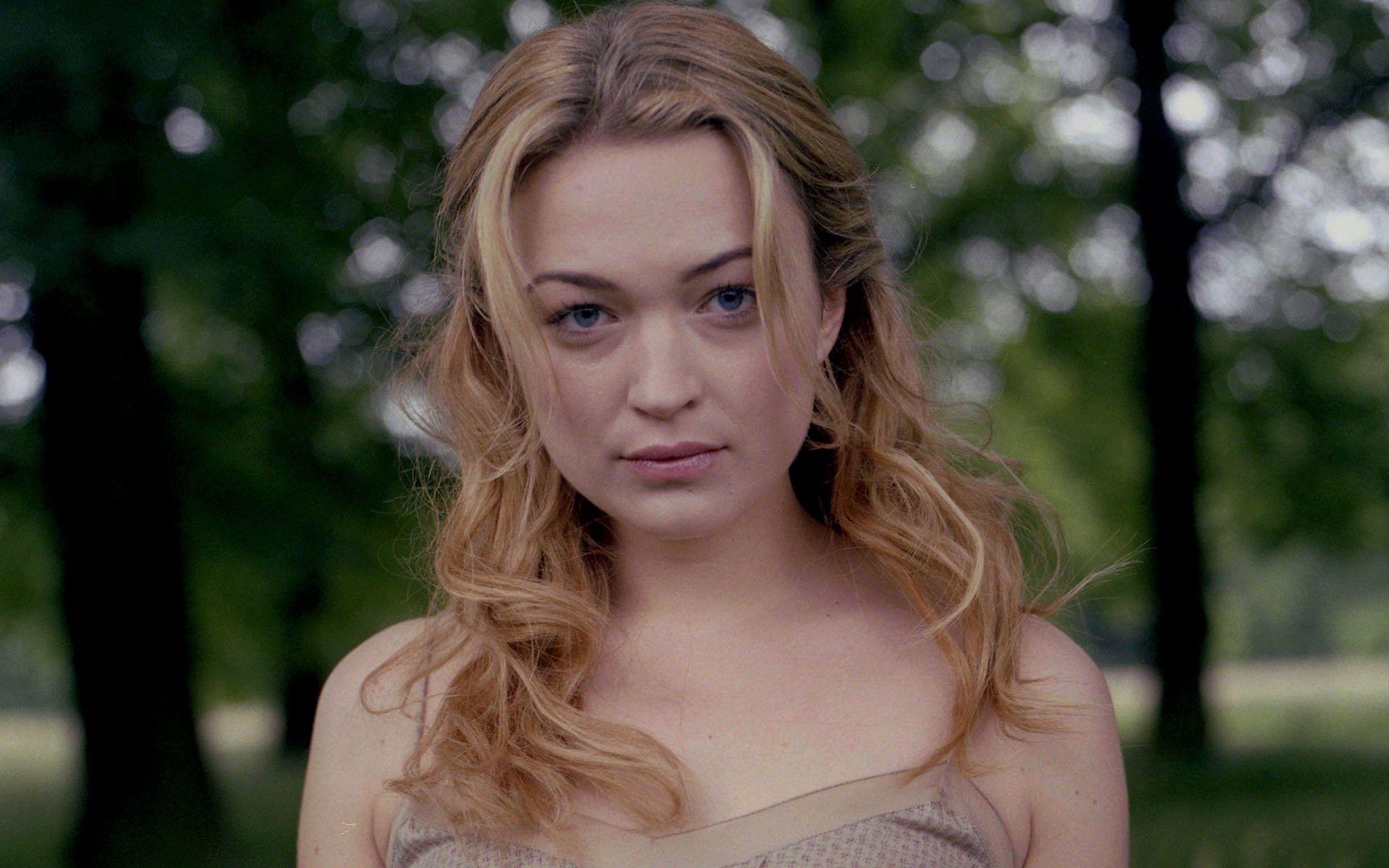 Sophia Myles Wallpapers - Top Free Sophia Myles Backgrounds